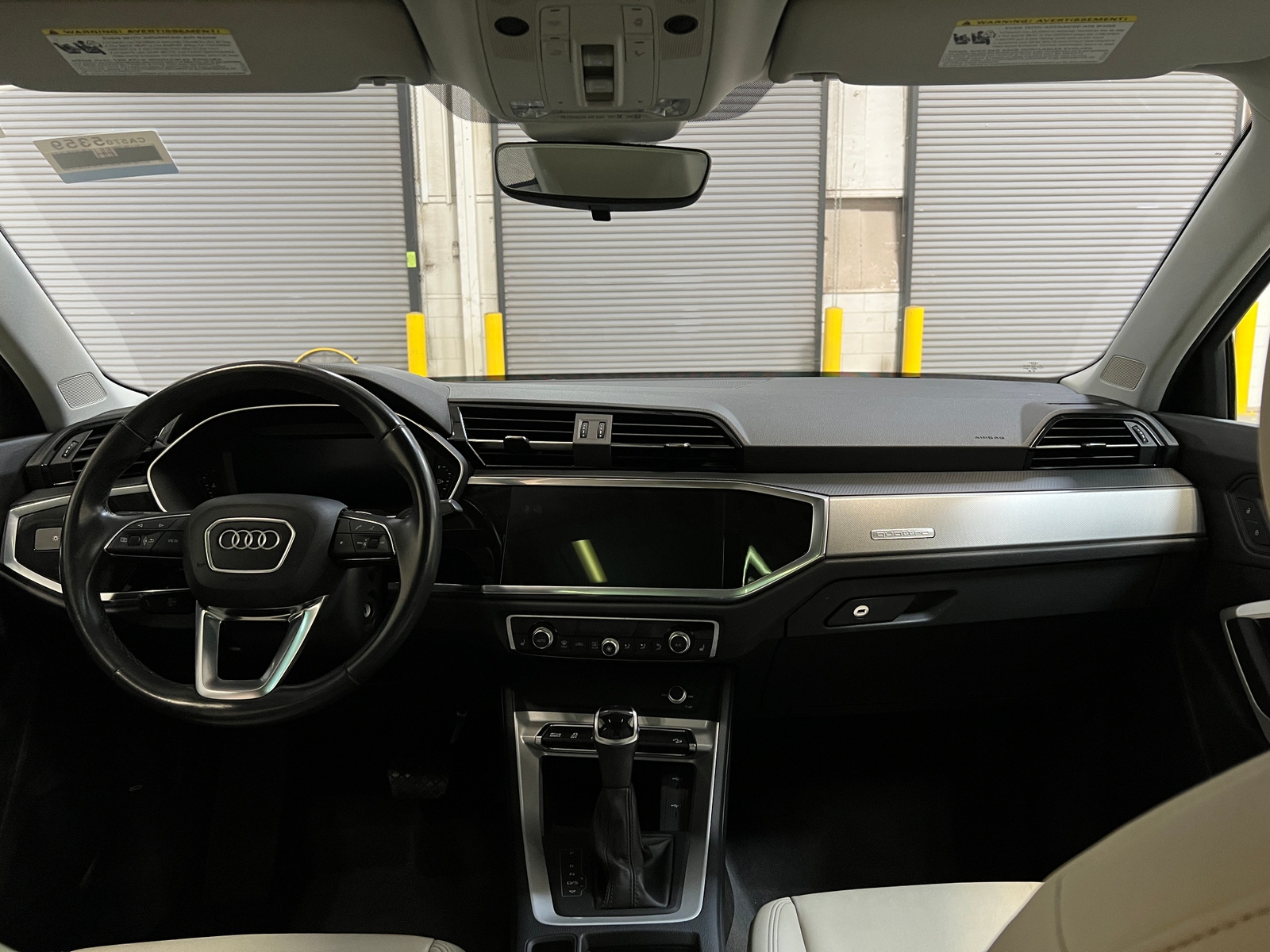Thumbnail: 2023 Audi Q3 - 2