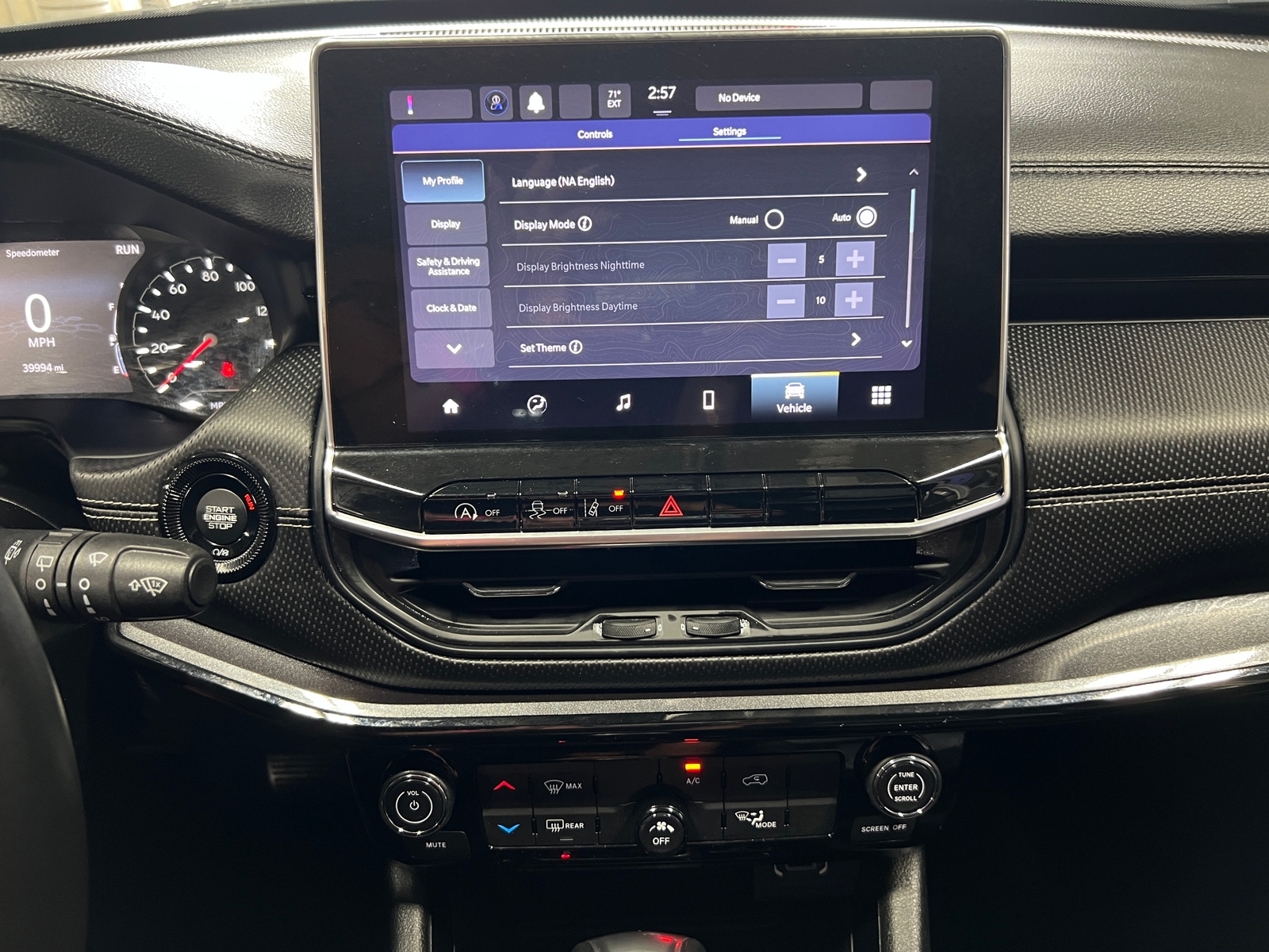 Thumbnail: 2022 Jeep Compass - 4