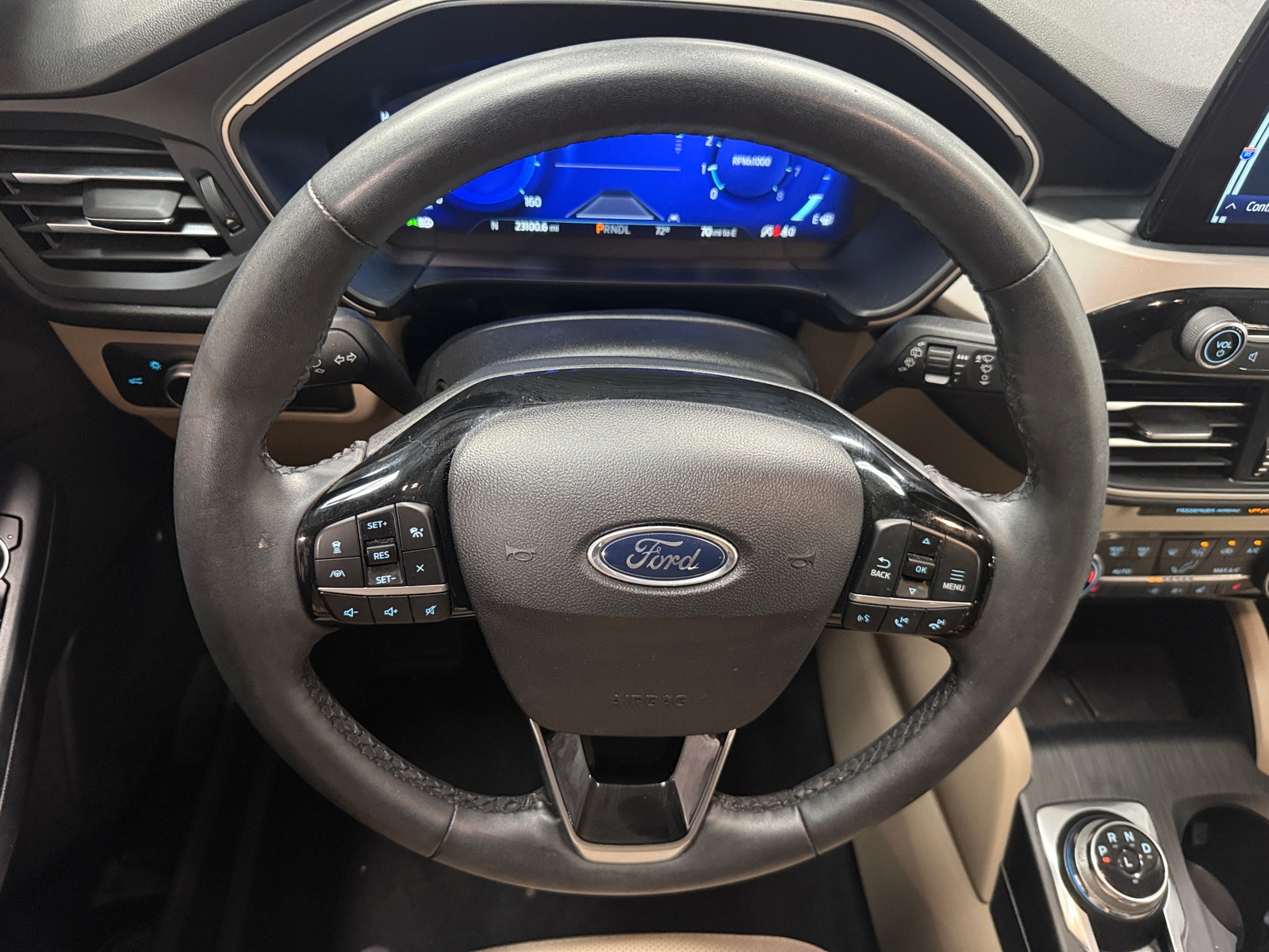 Thumbnail: 2022 Ford Escape - 4