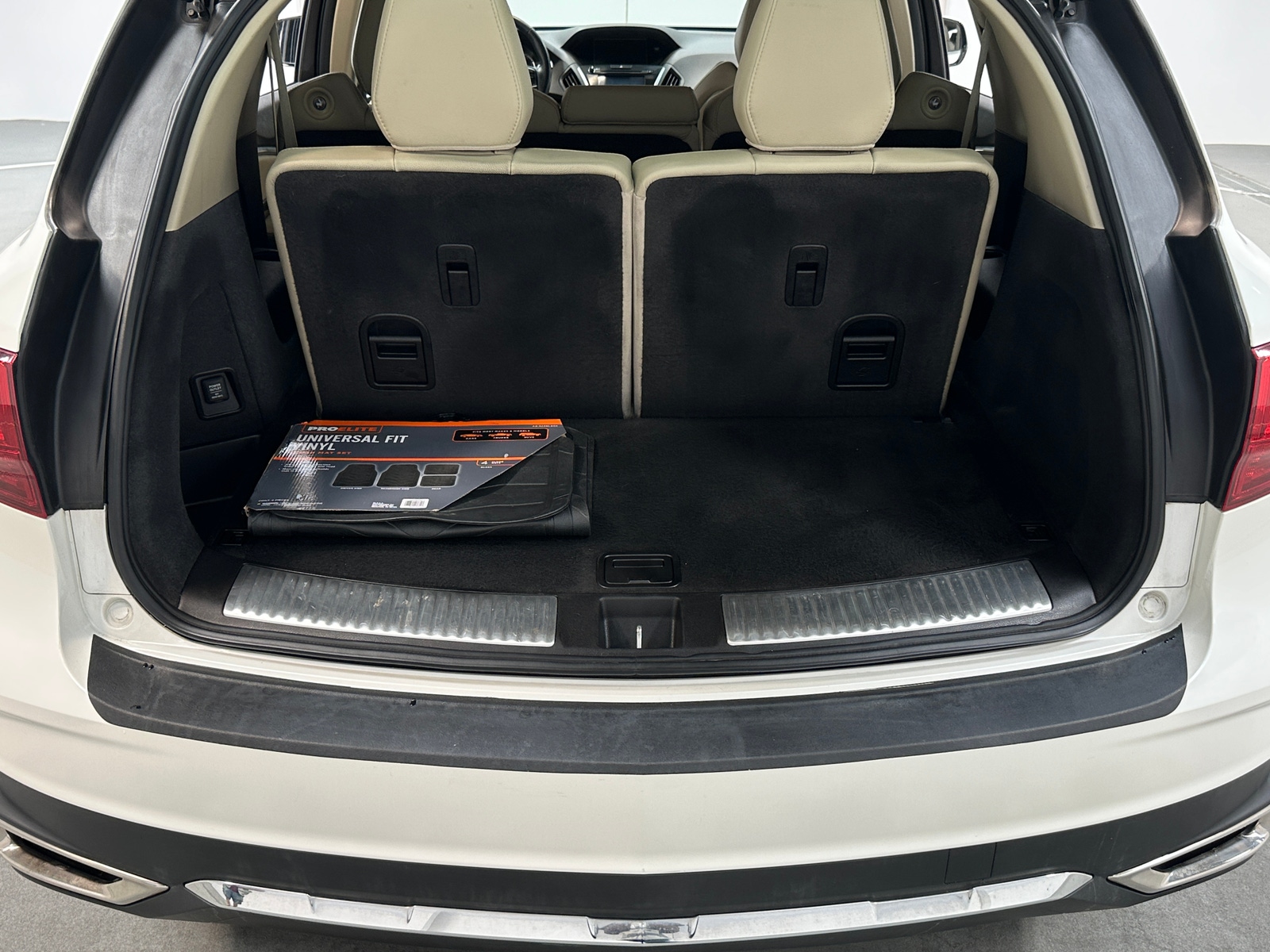 Thumbnail: 2018 Acura MDX - 6