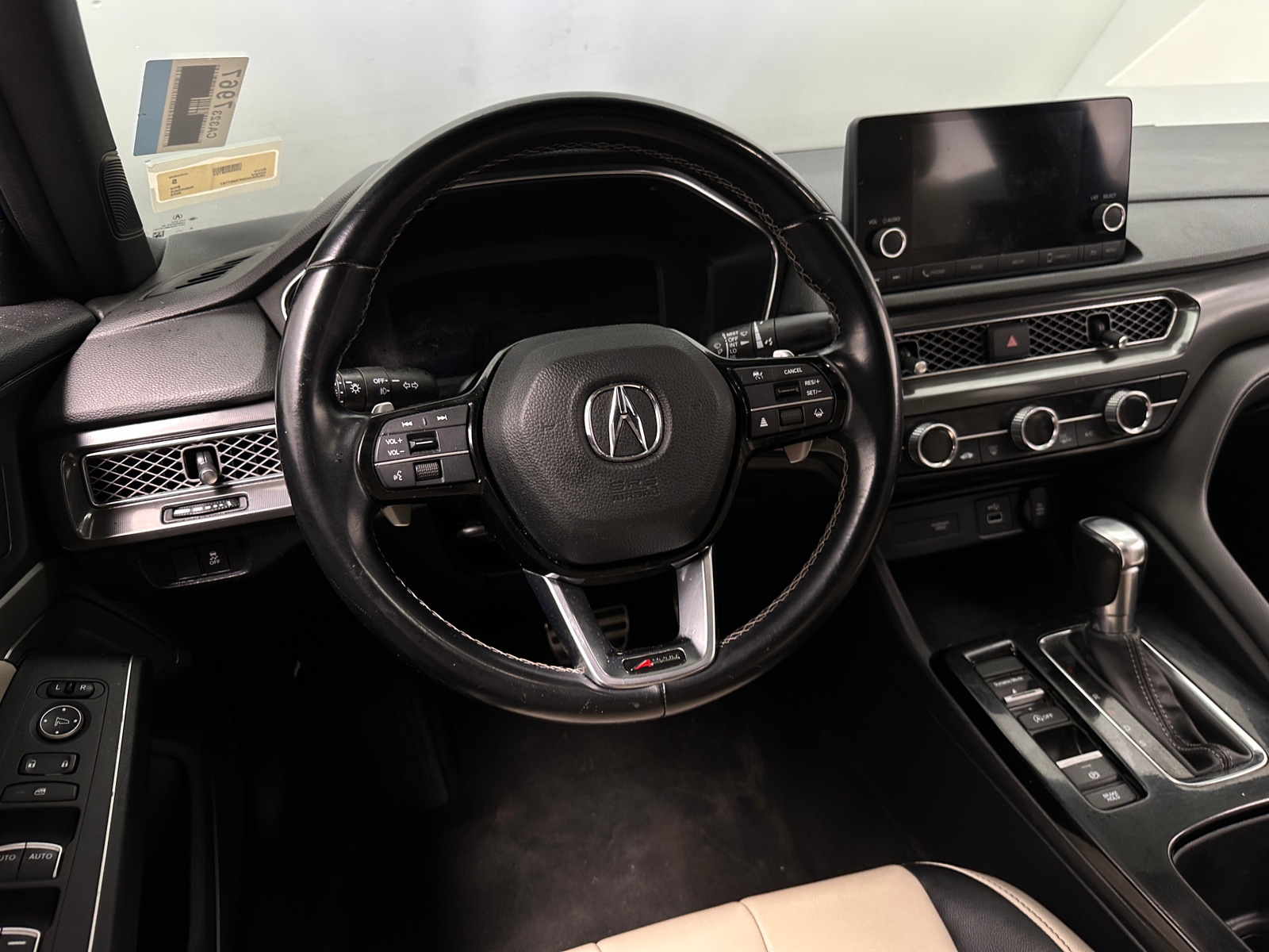 Thumbnail: 2023 Acura Integra - 4