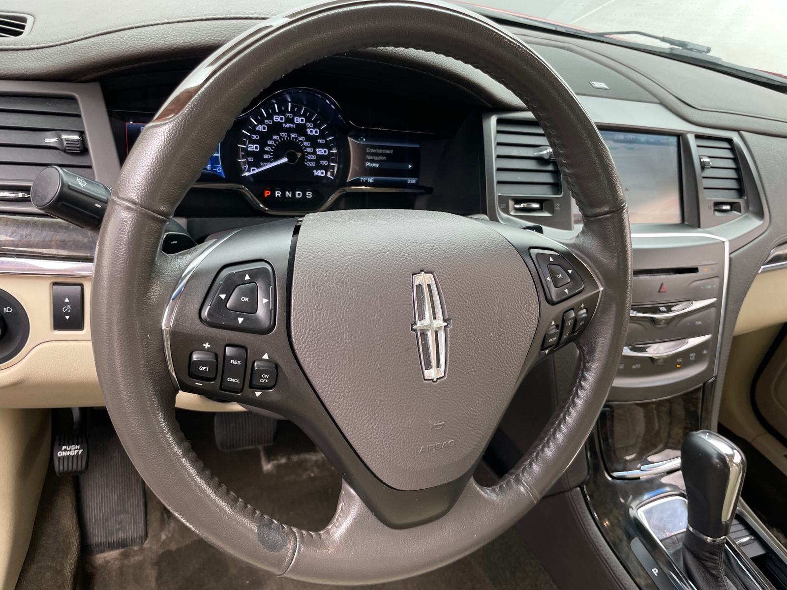 Thumbnail: 2014 Lincoln MKS - 4