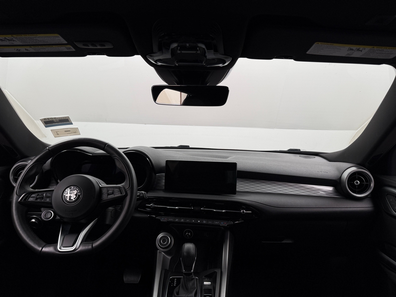 Thumbnail: 2024 Alfa Romeo Tonale - 2