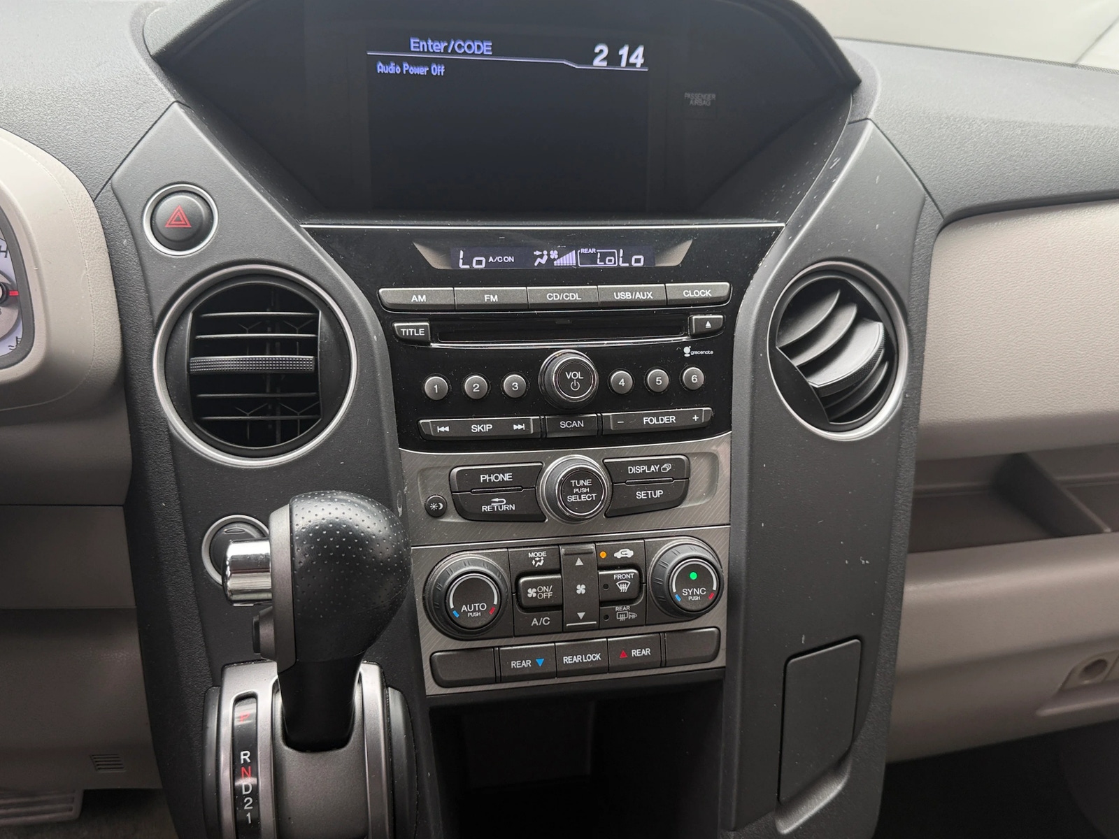 Thumbnail: 2015 Honda Pilot - 4