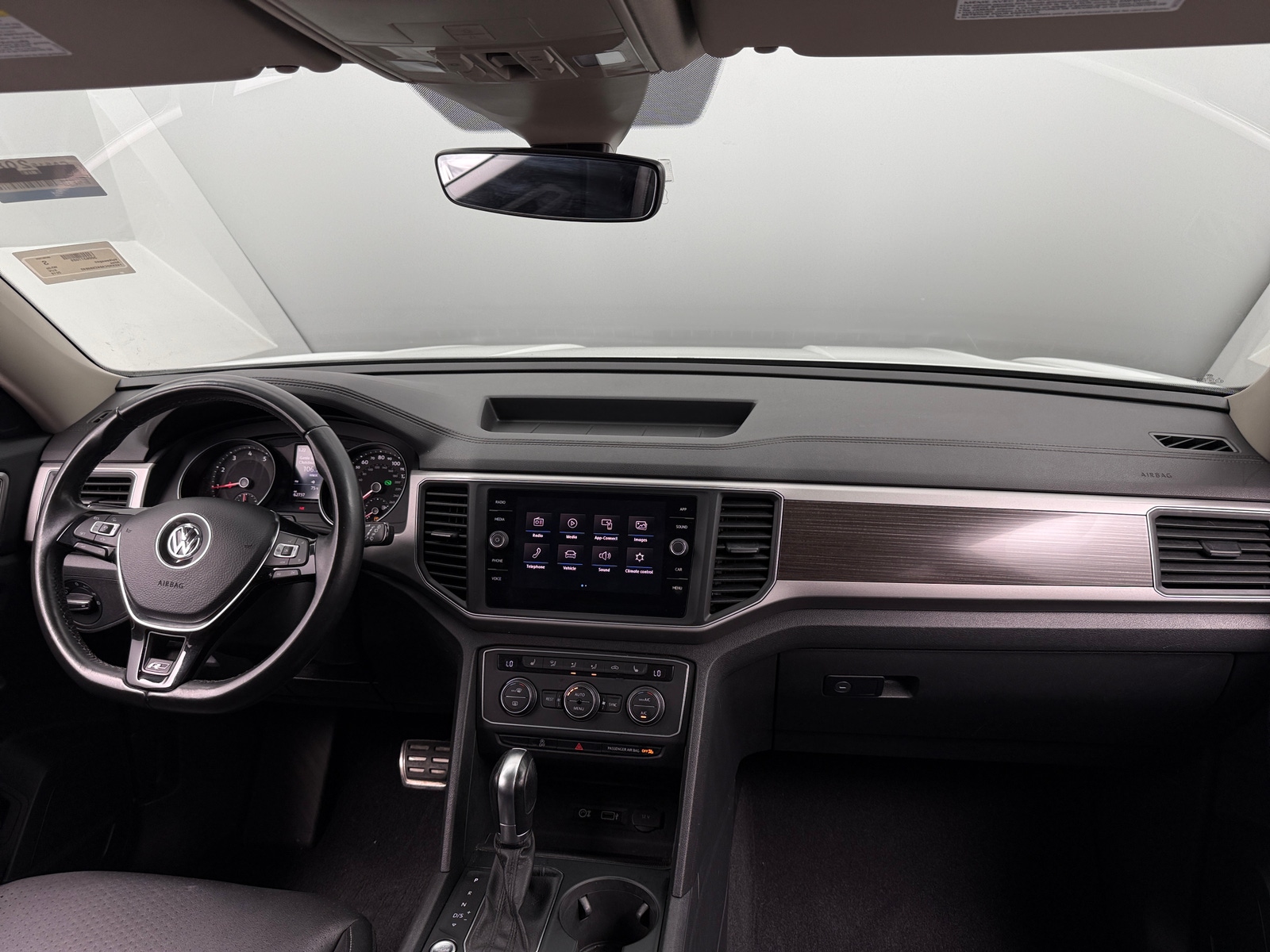 Thumbnail: 2019 Volkswagen Atlas - 2