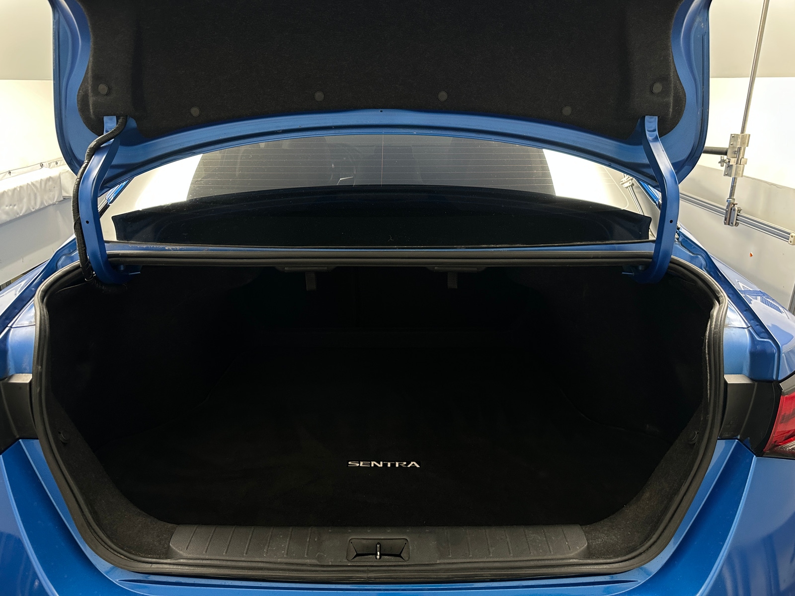 Thumbnail: 2023 Nissan Sentra - 6