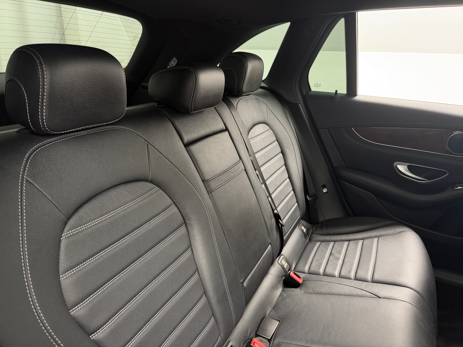 Thumbnail: 2016 Mercedes-Benz GLC - 5