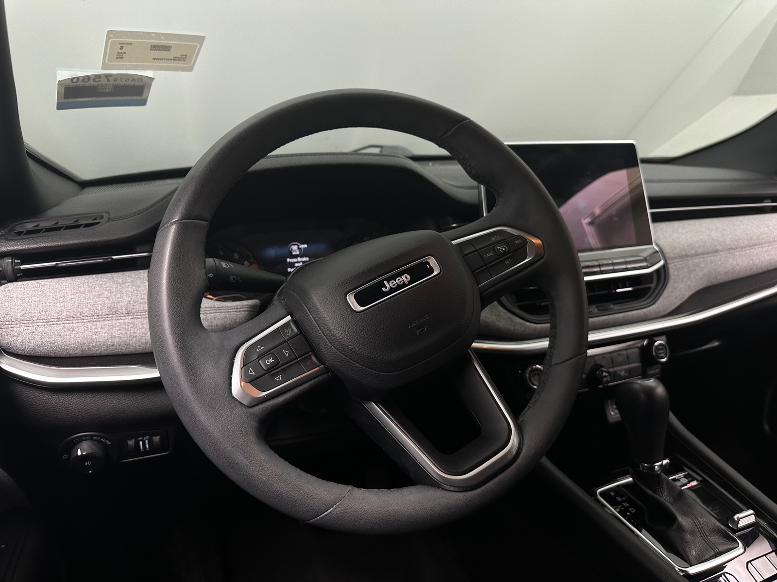 Thumbnail: 2023 Jeep Compass - 4
