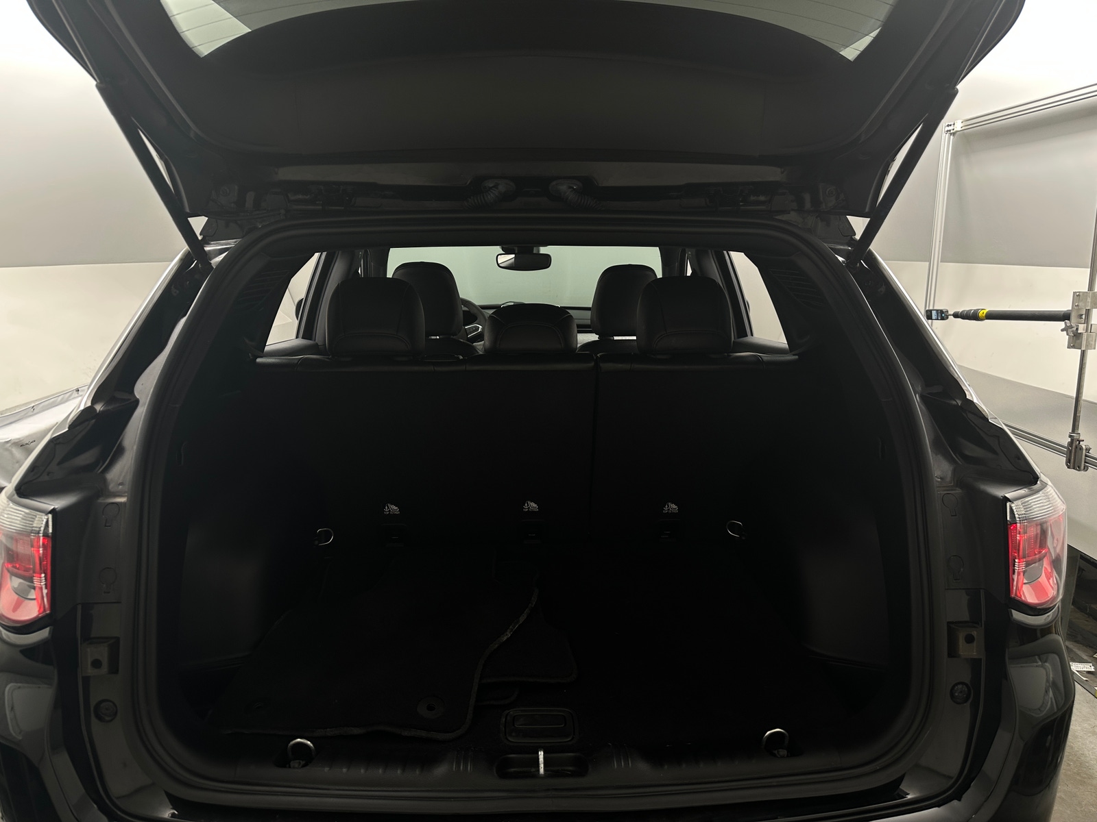 Thumbnail: 2023 Jeep Compass - 6