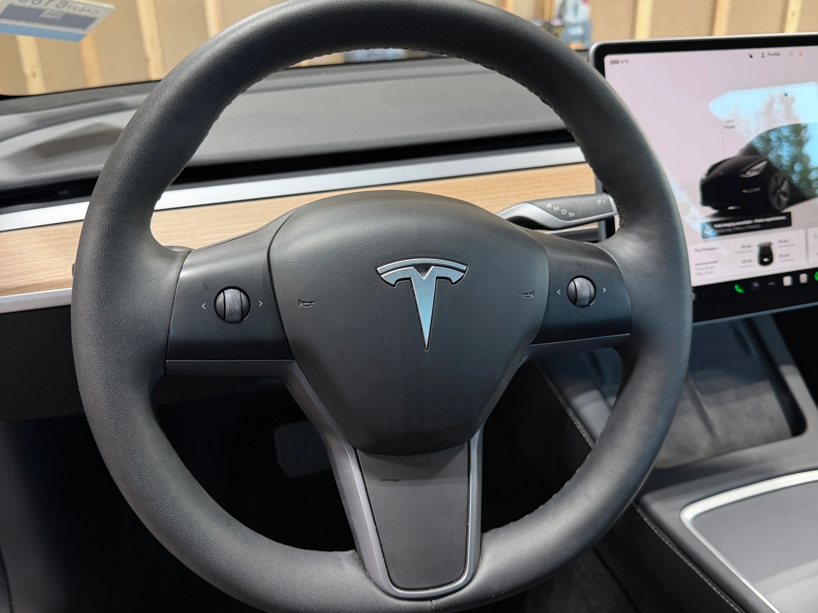 Thumbnail: 2023 Tesla Model 3 - 4
