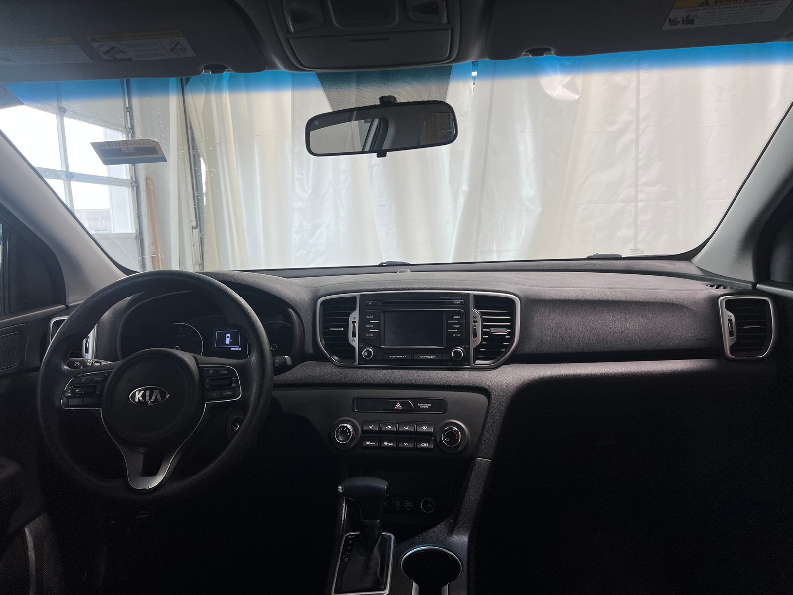 Thumbnail: 2017 Kia Sportage - 3