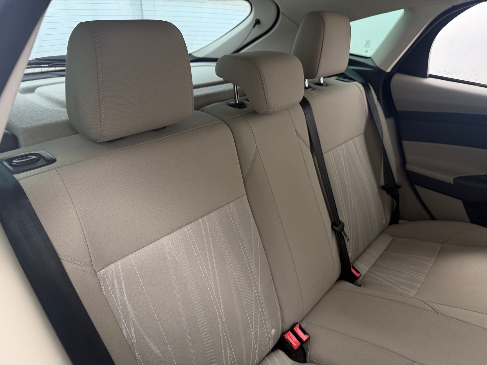 Thumbnail: 2016 Ford Focus - 6
