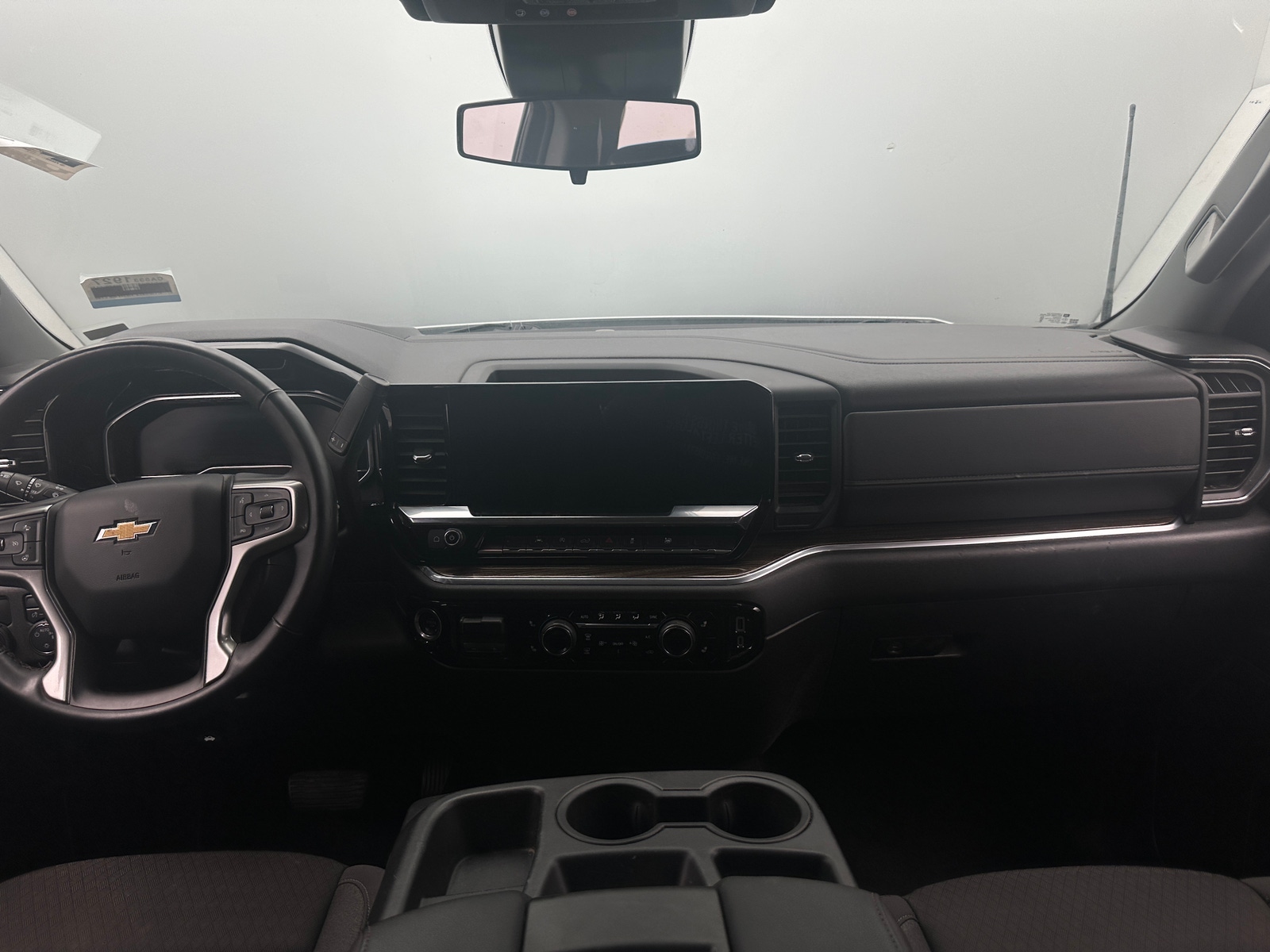 Thumbnail: 2025 Chevrolet Silverado 1500 - 3