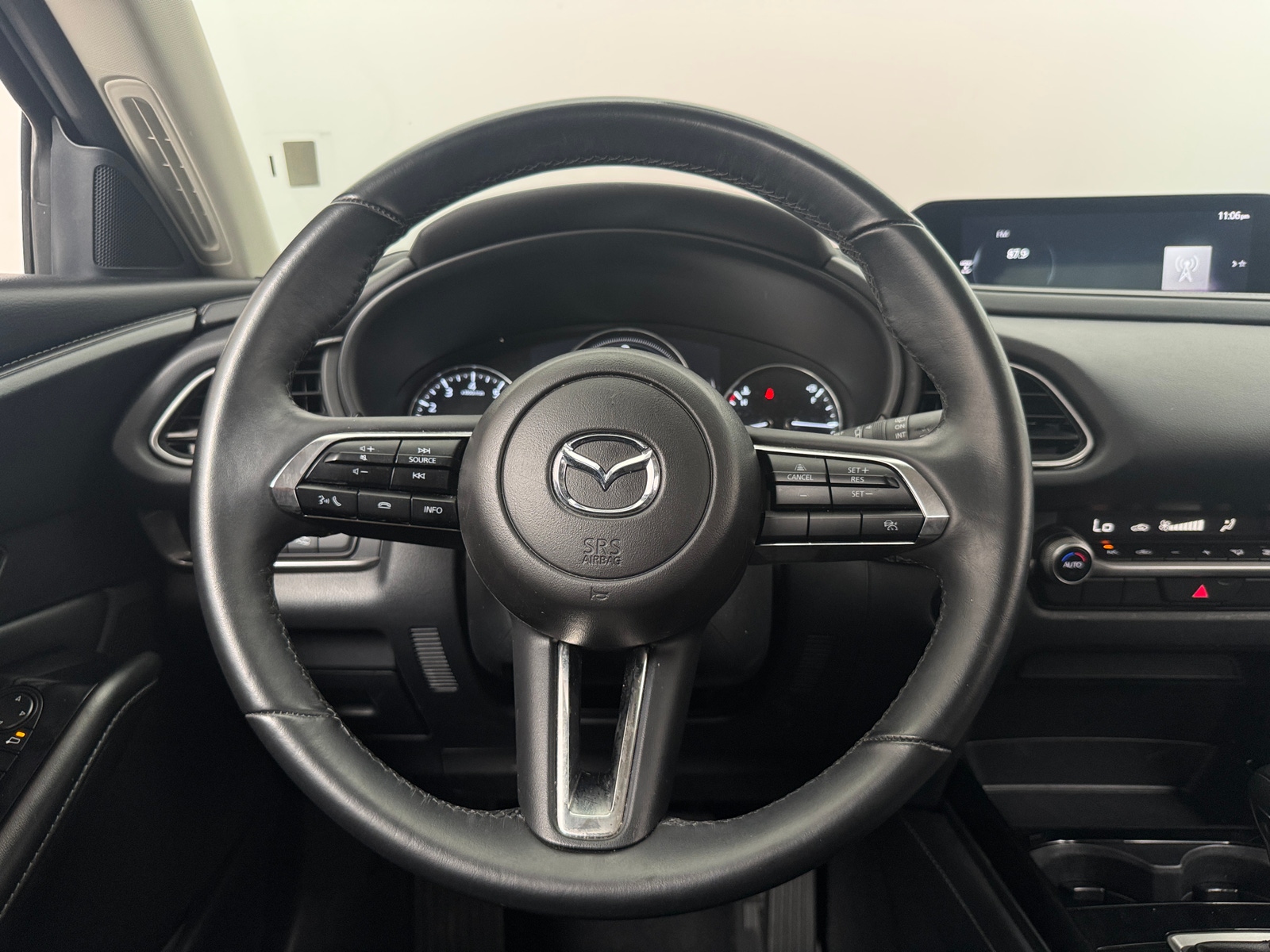 Thumbnail: 2025 Mazda CX-30 - 4