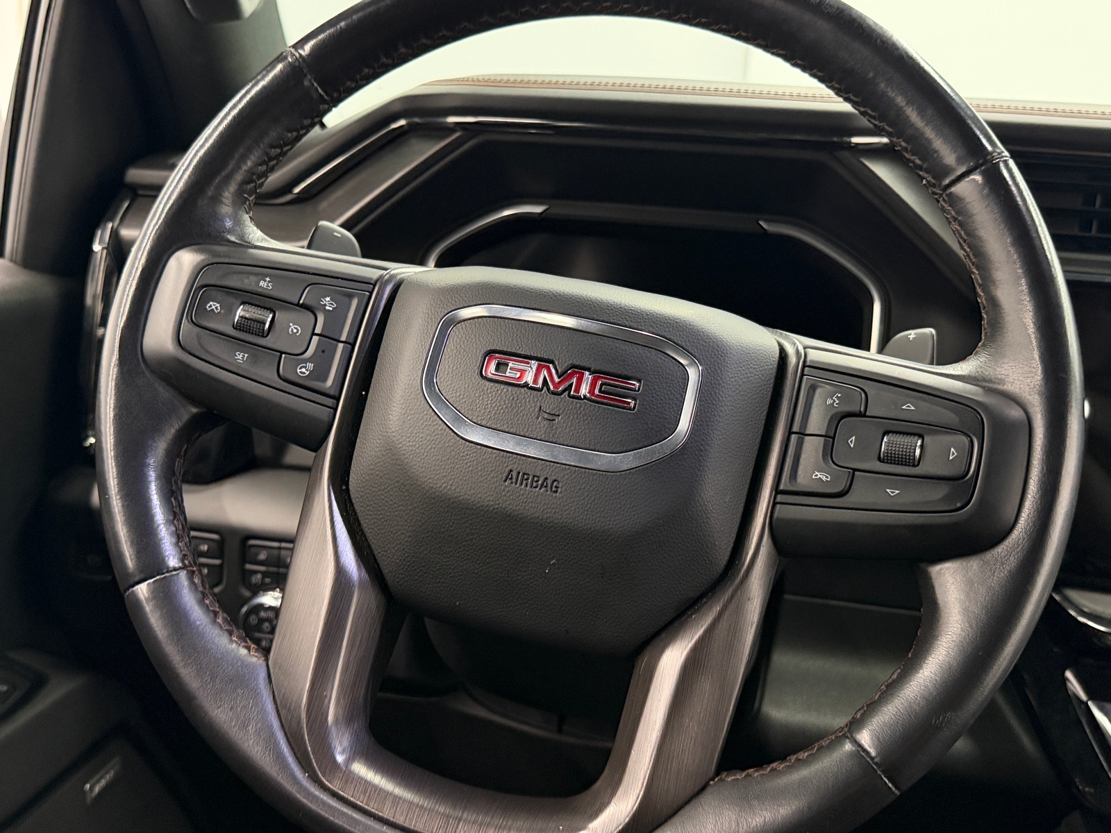 Thumbnail: 2022 GMC Sierra 1500 - 4