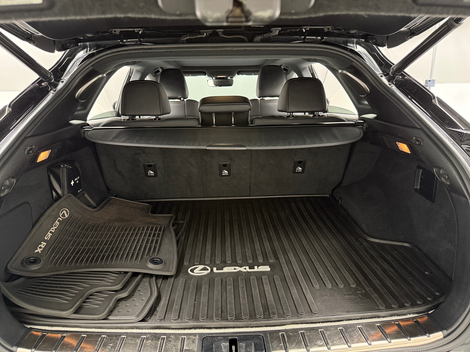 Thumbnail: 2016 Lexus RX - 6