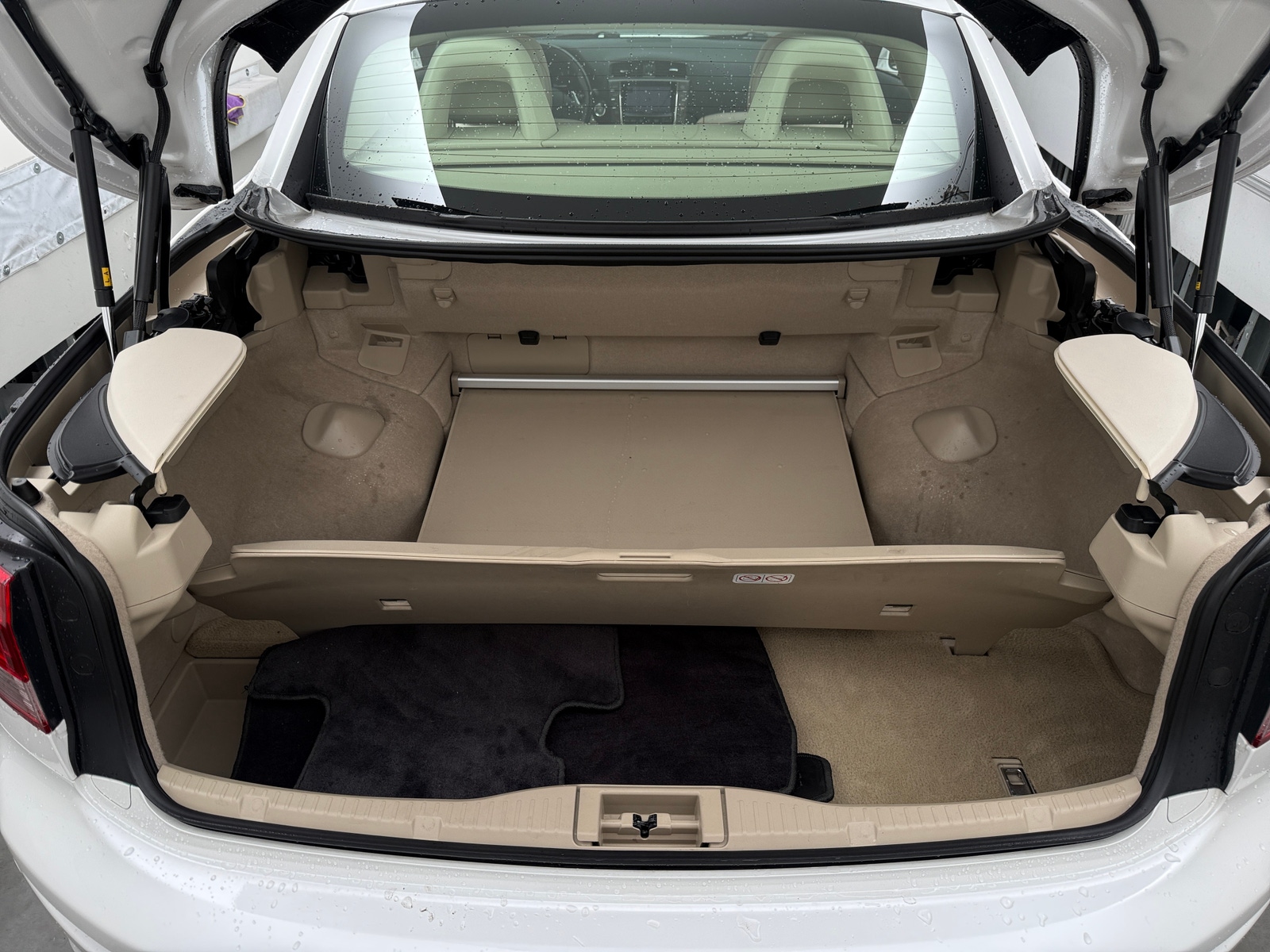 Thumbnail: 2010 Lexus IS - 6