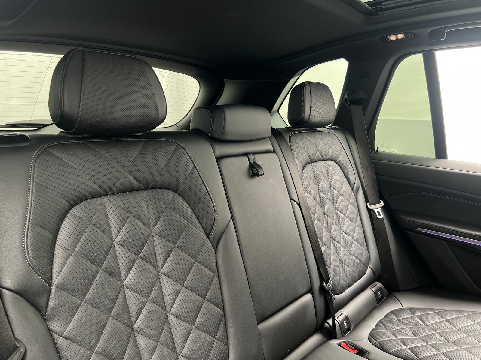 Thumbnail: 2026 BMW X5 - 5