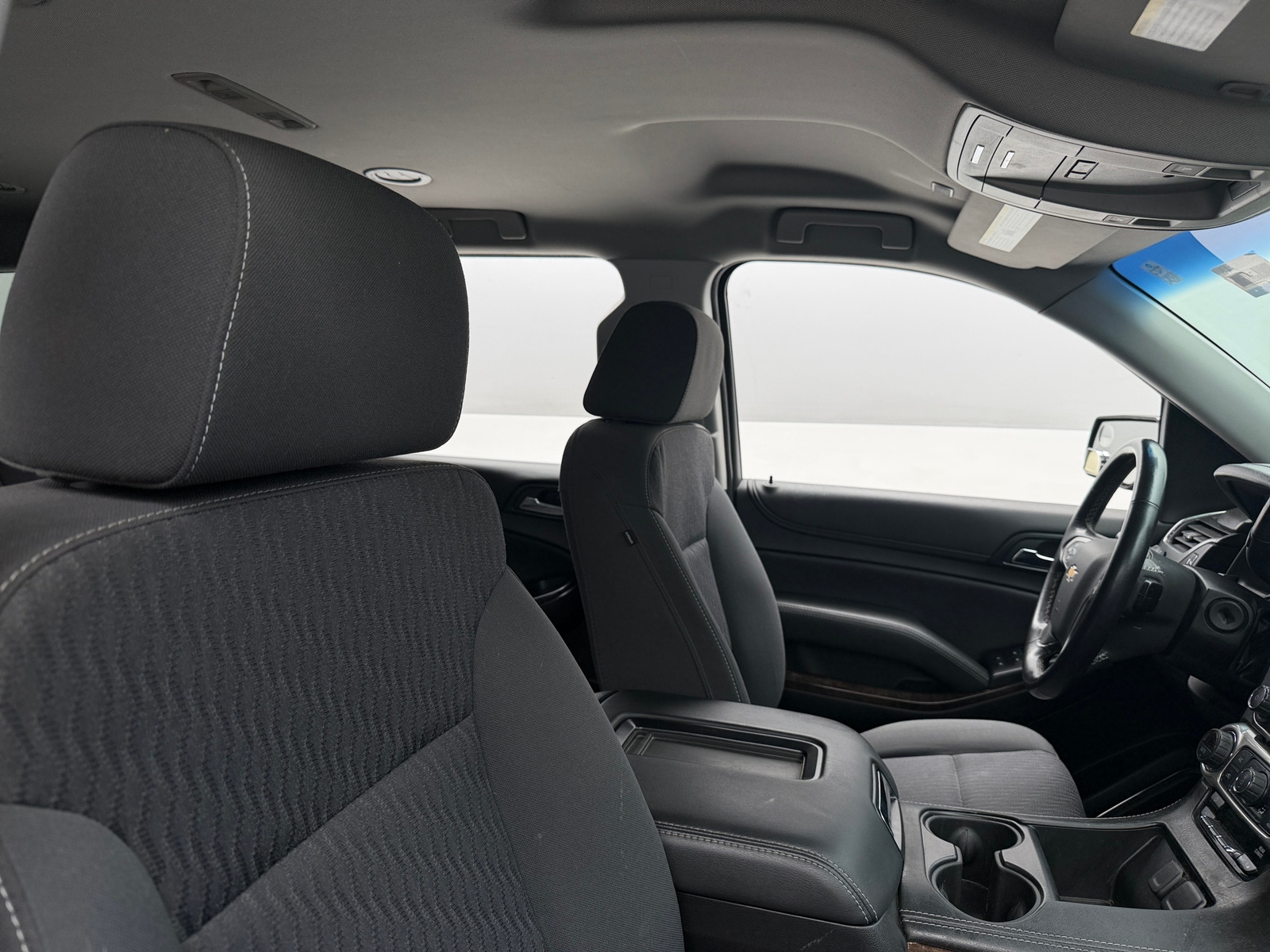 Thumbnail: 2019 Chevrolet Tahoe - 2