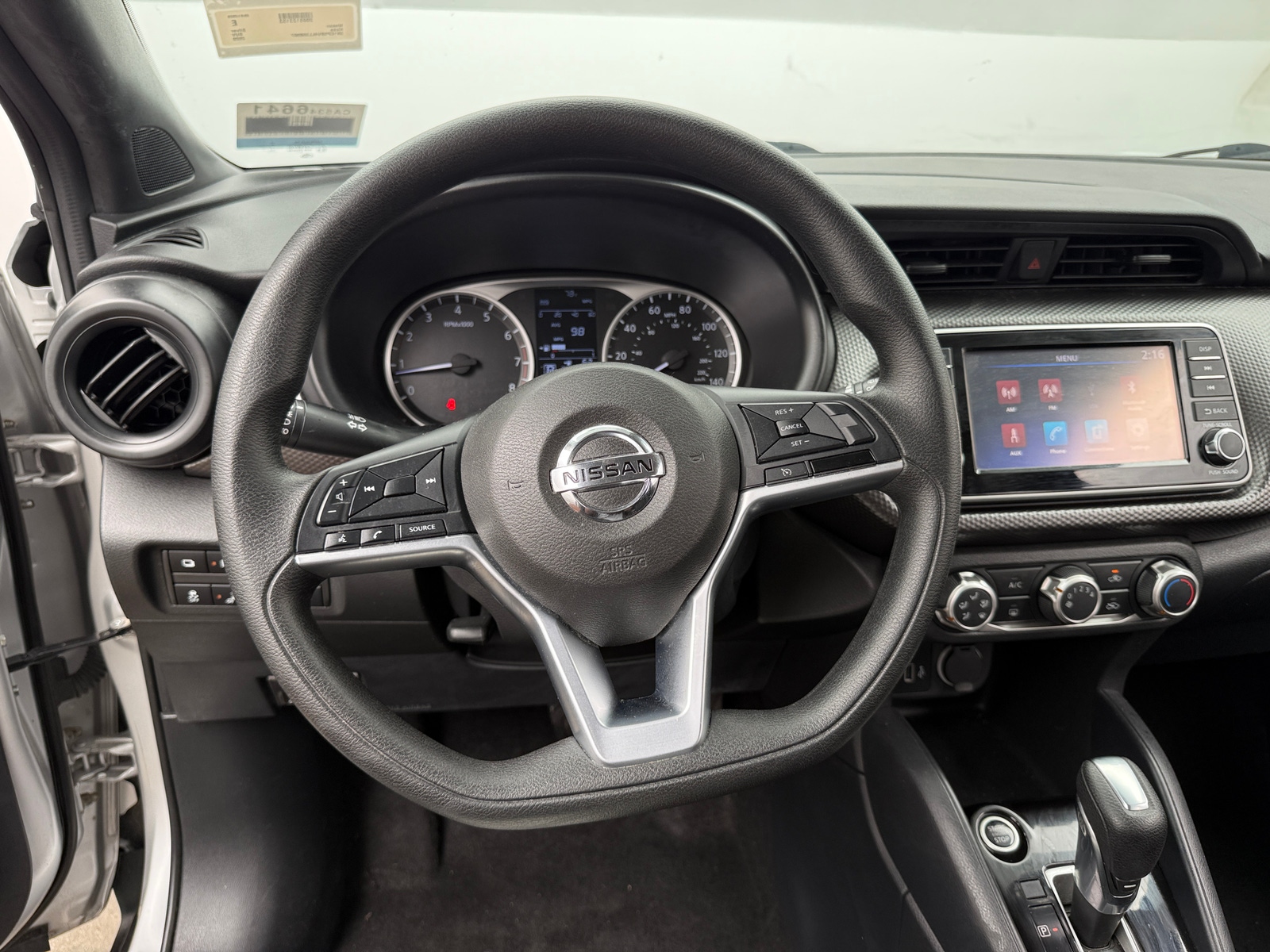 Thumbnail: 2020 Nissan Kicks - 5