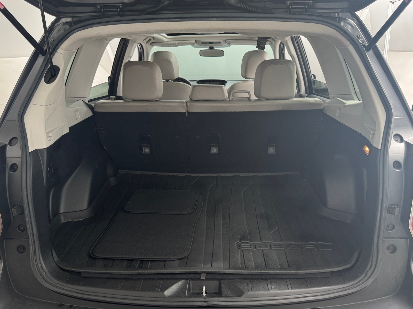 Thumbnail: 2016 Subaru Forester - 6