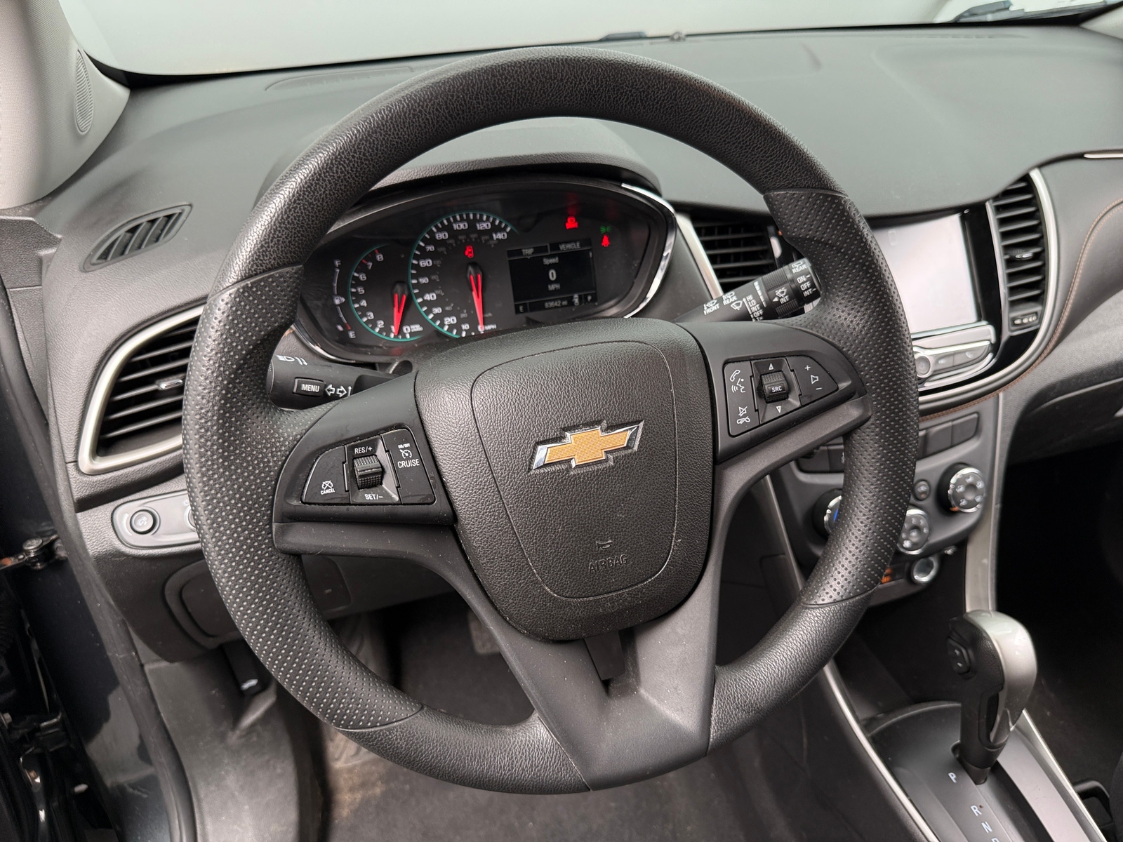 Thumbnail: 2017 Chevrolet Trax - 5