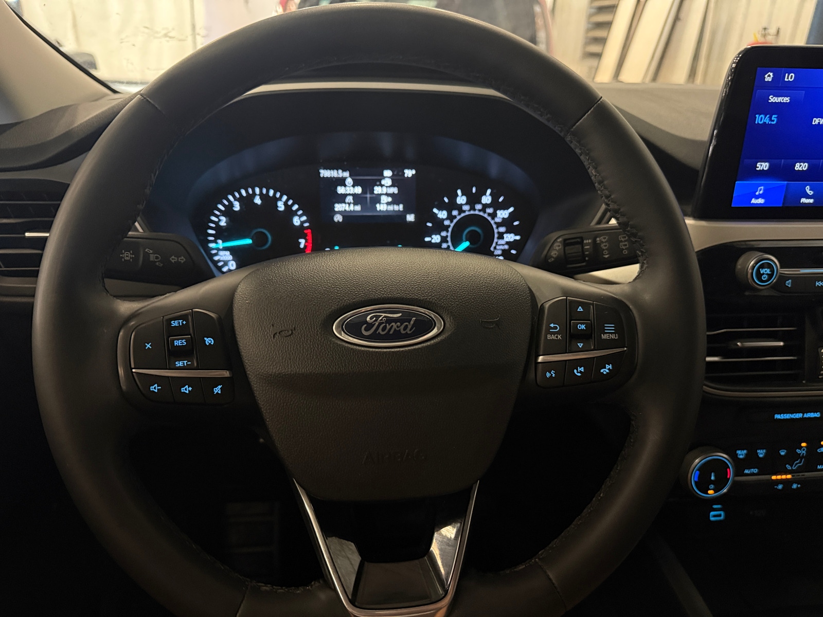 Thumbnail: 2022 Ford Escape - 5