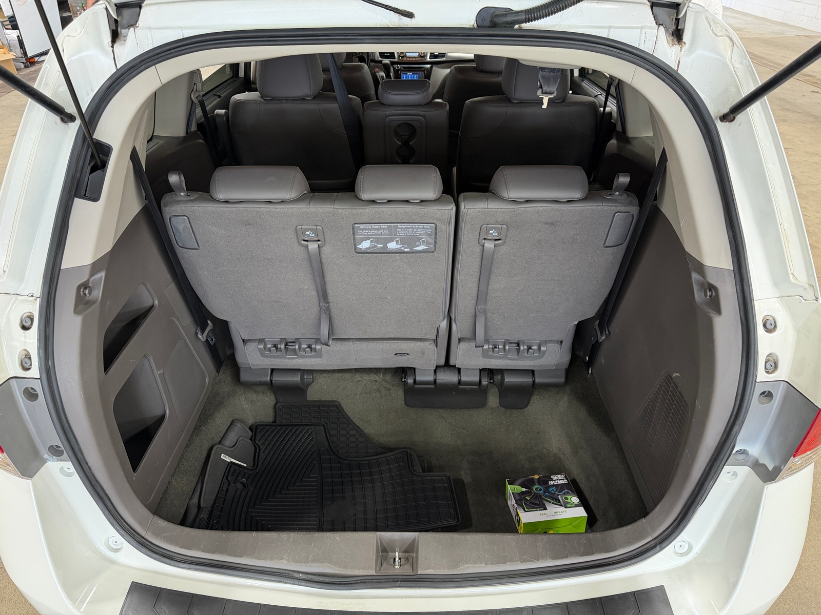 Thumbnail: 2017 Honda Odyssey - 6