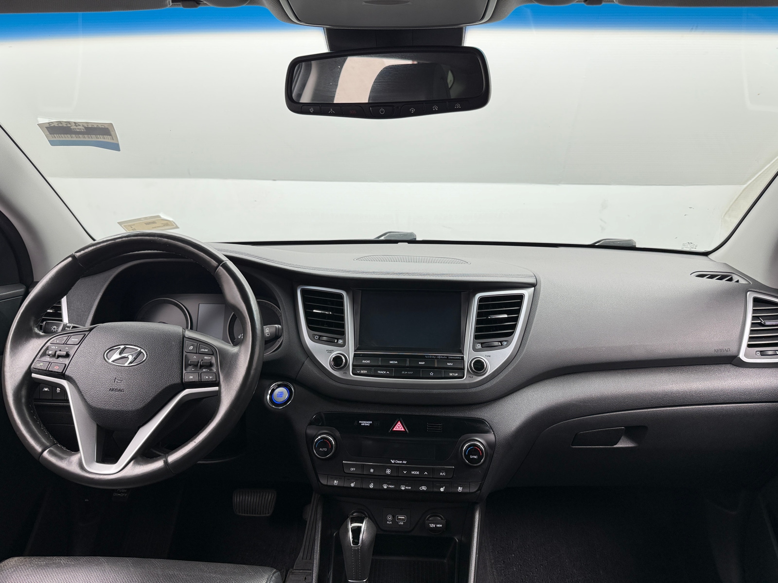 Thumbnail: 2018 Hyundai Tucson - 3