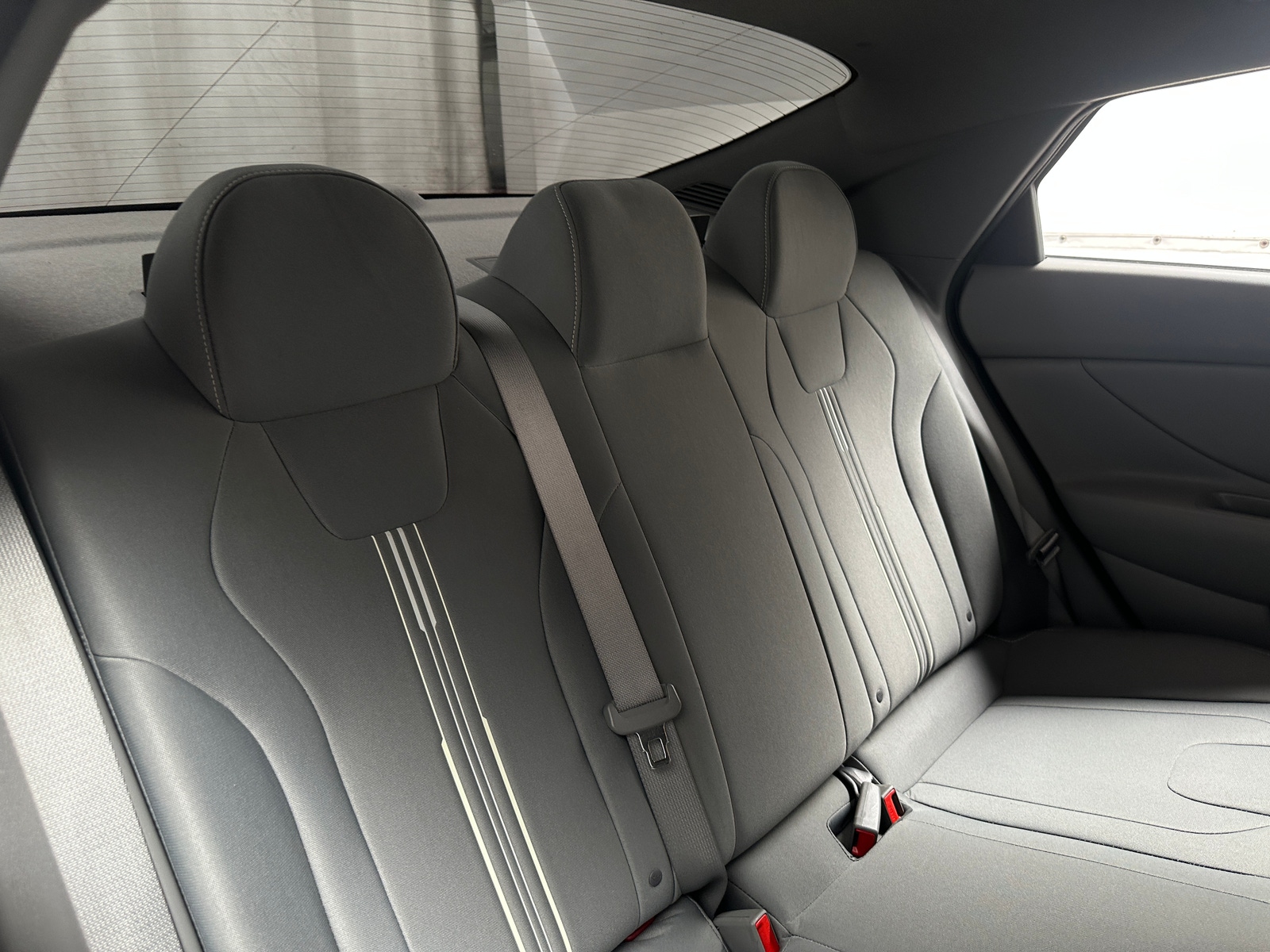Thumbnail: 2023 Hyundai Elantra - 6