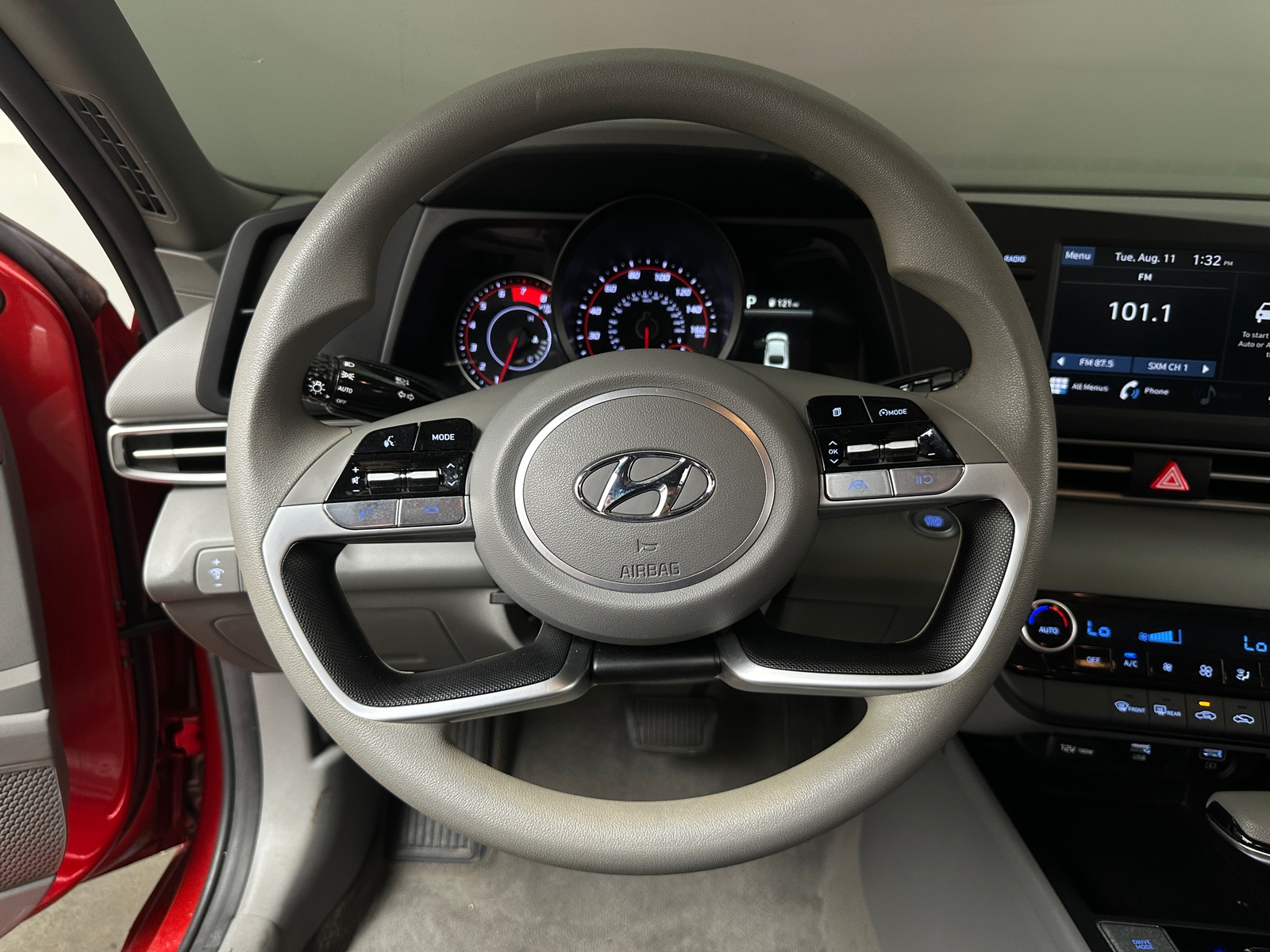 Thumbnail: 2023 Hyundai Elantra - 5