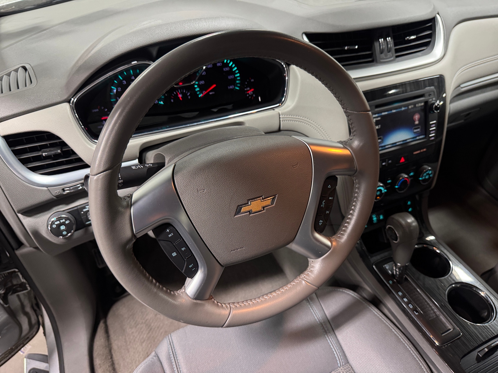 Thumbnail: 2017 Chevrolet Traverse - 5