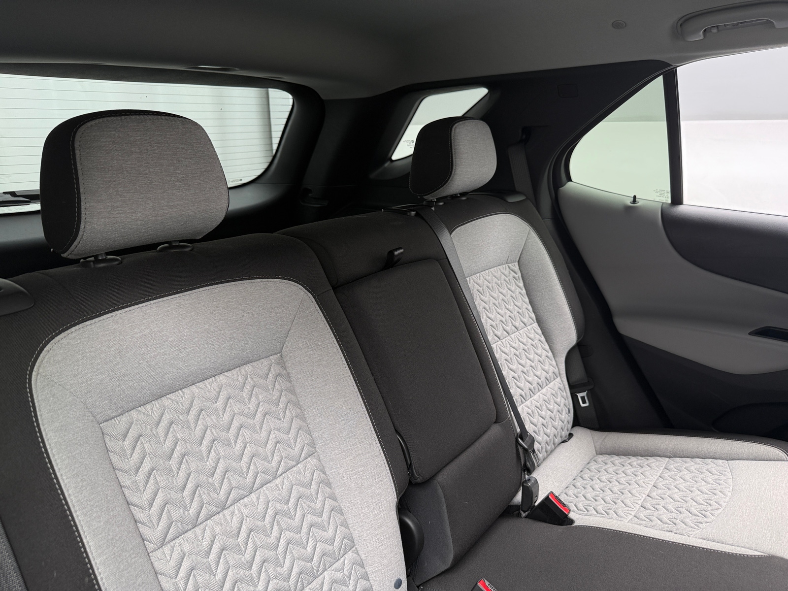 Thumbnail: 2023 Chevrolet Equinox - 6