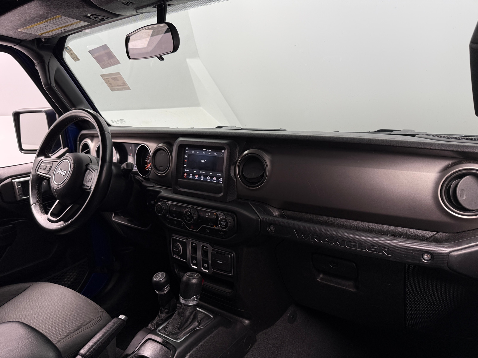 Thumbnail: 2020 Jeep Wrangler - 3