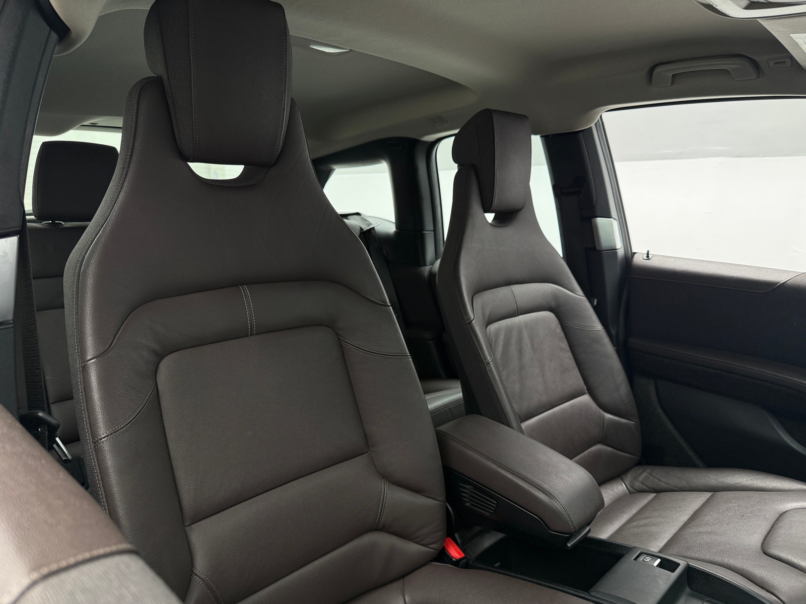 Thumbnail: 2019 BMW i3 - 2