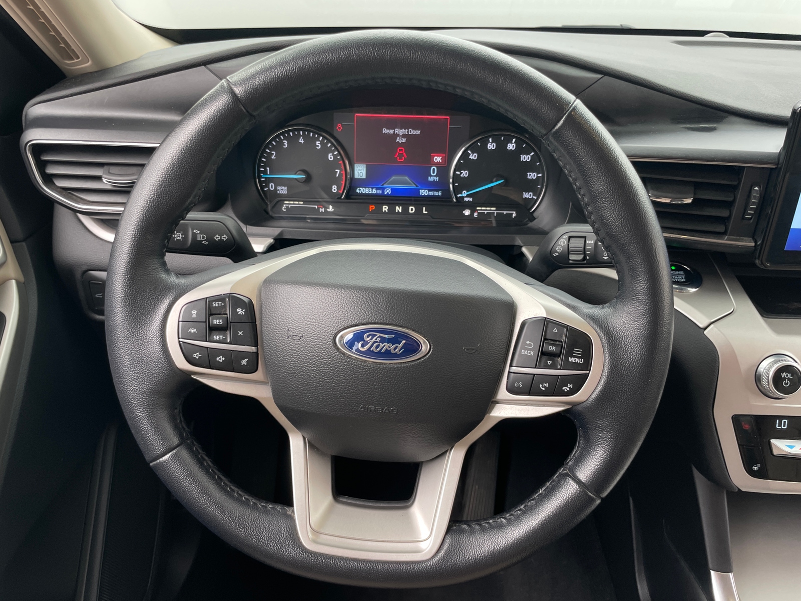 Thumbnail: 2021 Ford Explorer - 4