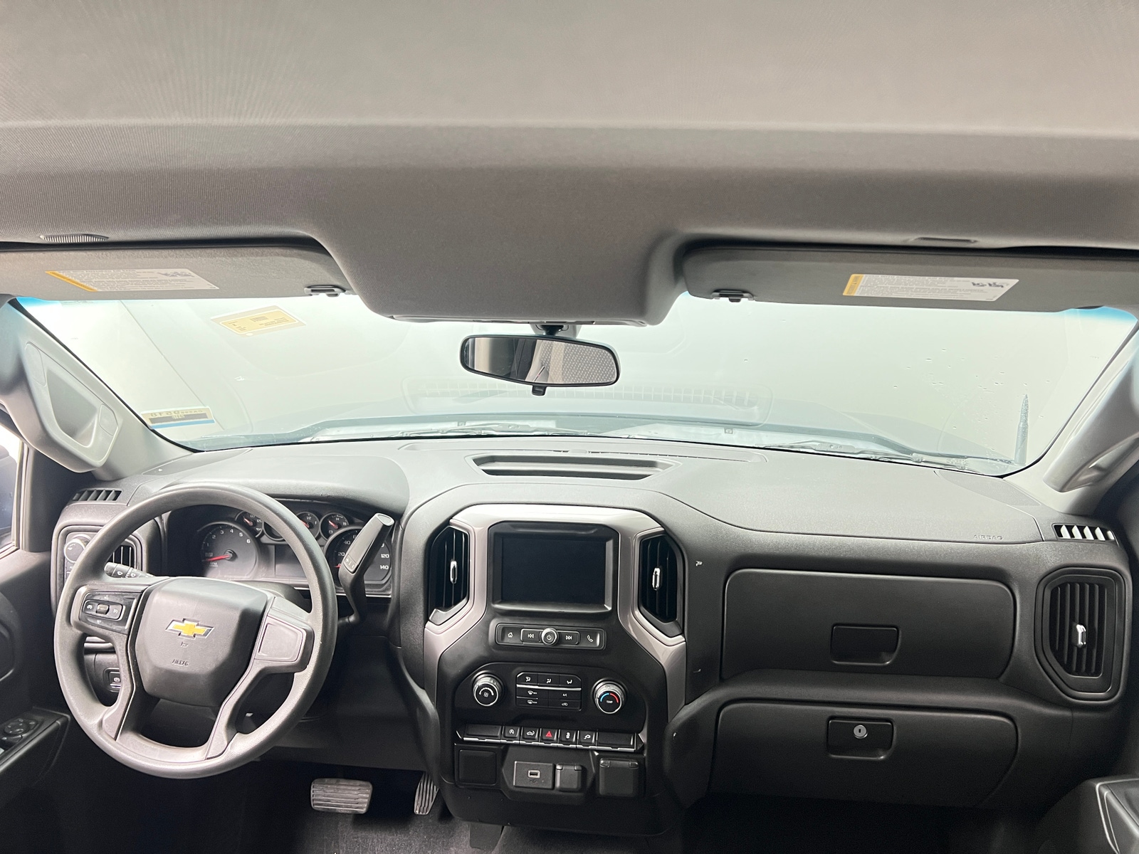 Thumbnail: 2020 Chevrolet Silverado 1500 - 3
