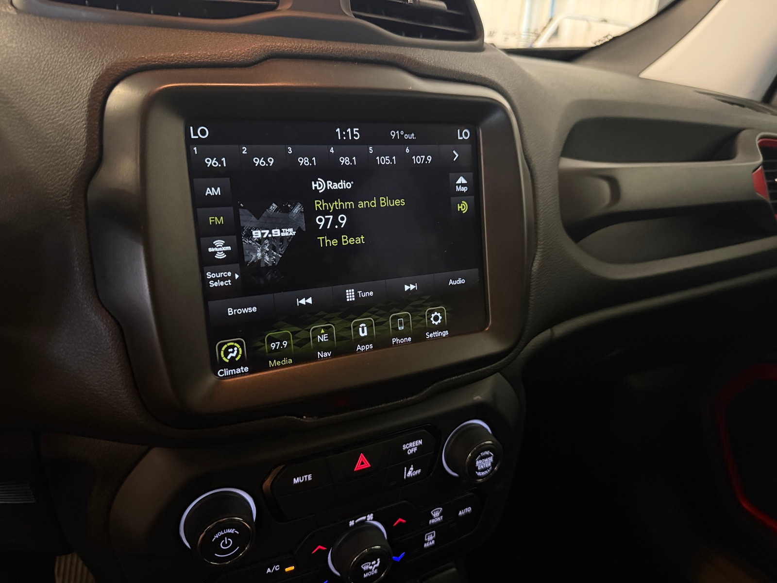Thumbnail: 2023 Jeep Renegade - 4