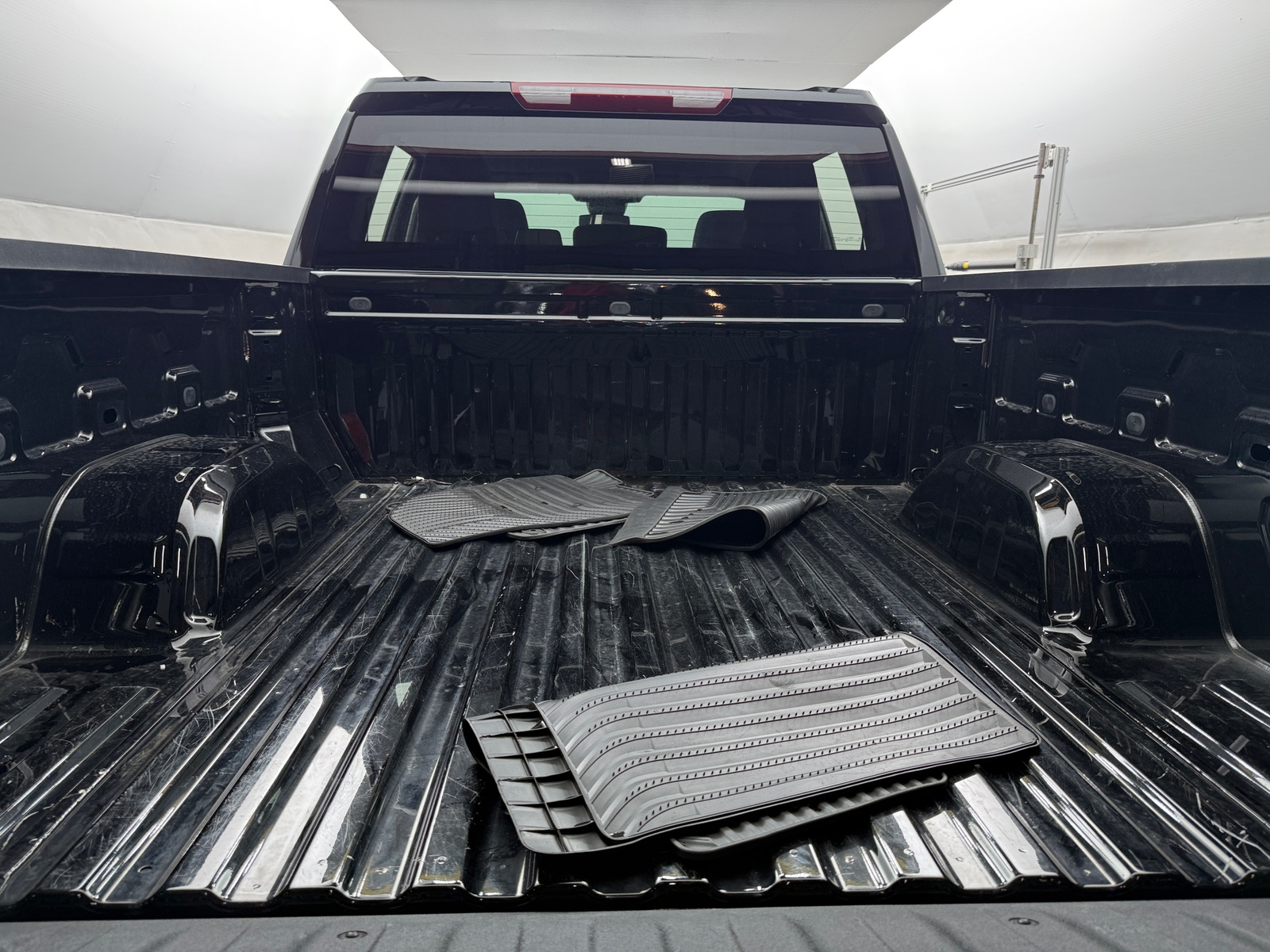 Thumbnail: 2026 Chevrolet Silverado 1500 - 7