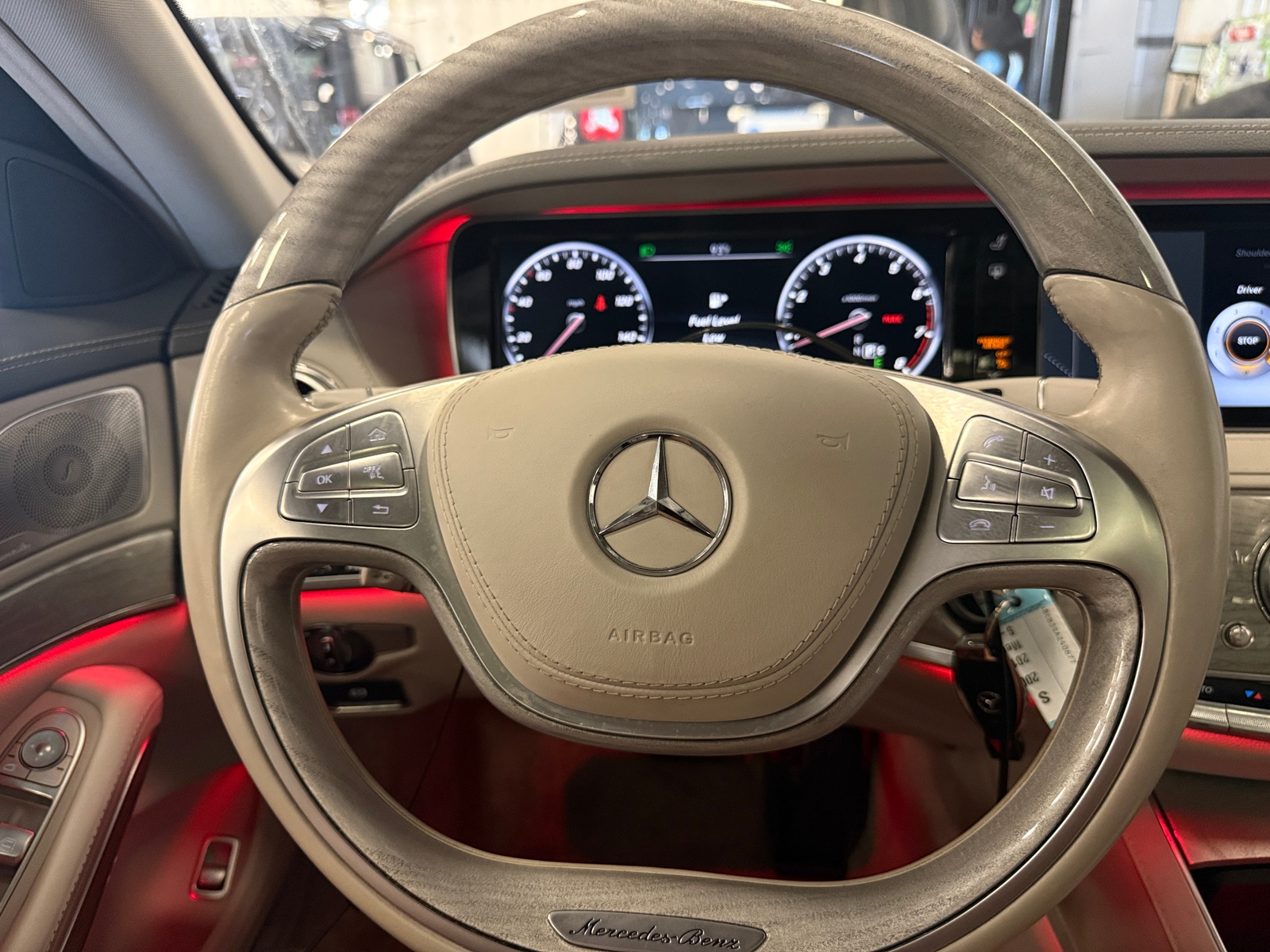 Thumbnail: 2016 Mercedes-Benz S-Class - 4