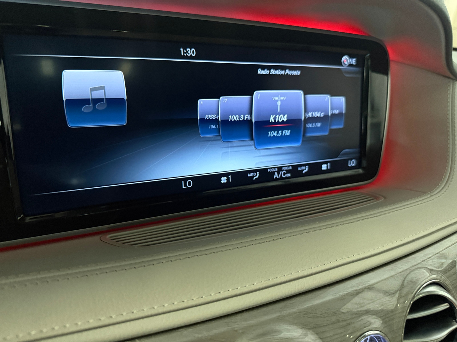 Thumbnail: 2016 Mercedes-Benz S-Class - 3