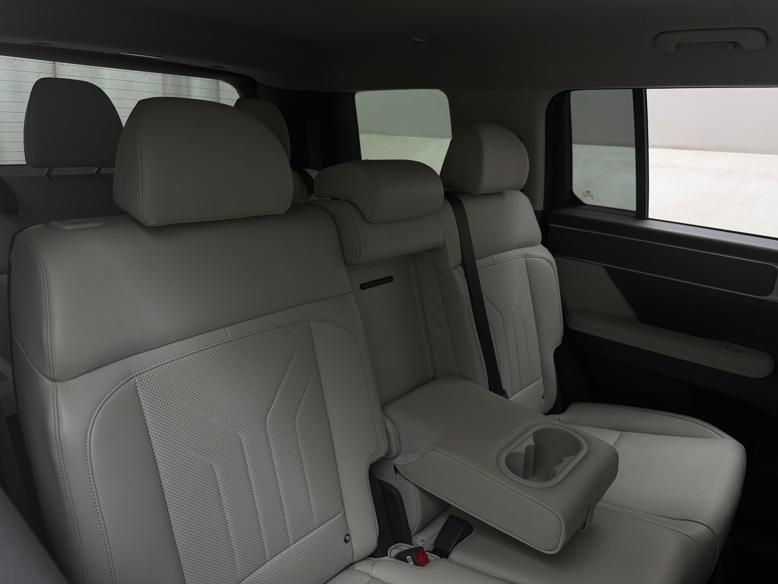 Thumbnail: 2024 Hyundai Santa Fe - 5