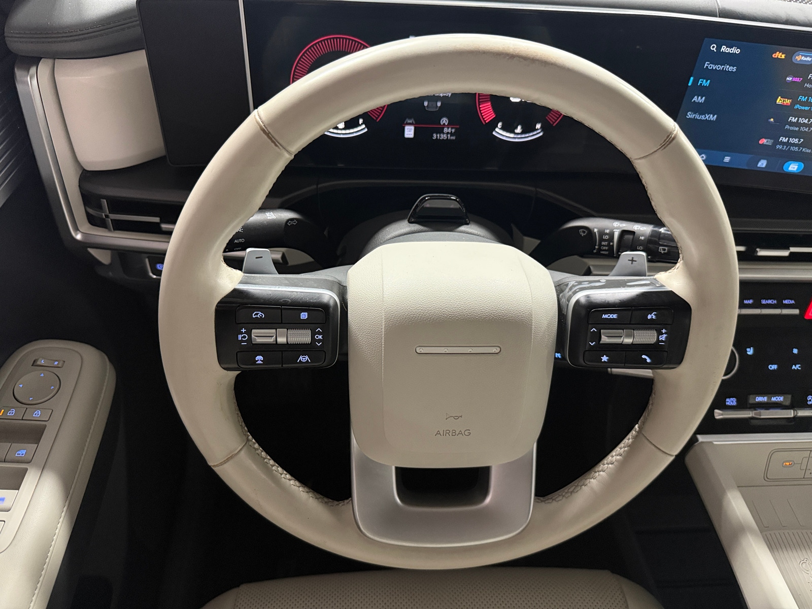 Thumbnail: 2024 Hyundai Santa Fe - 4
