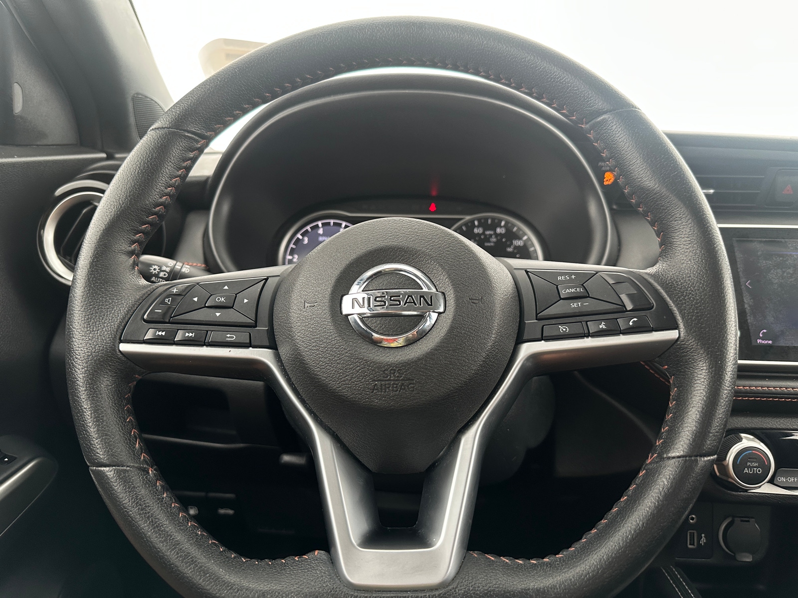 Thumbnail: 2019 Nissan Kicks - 5