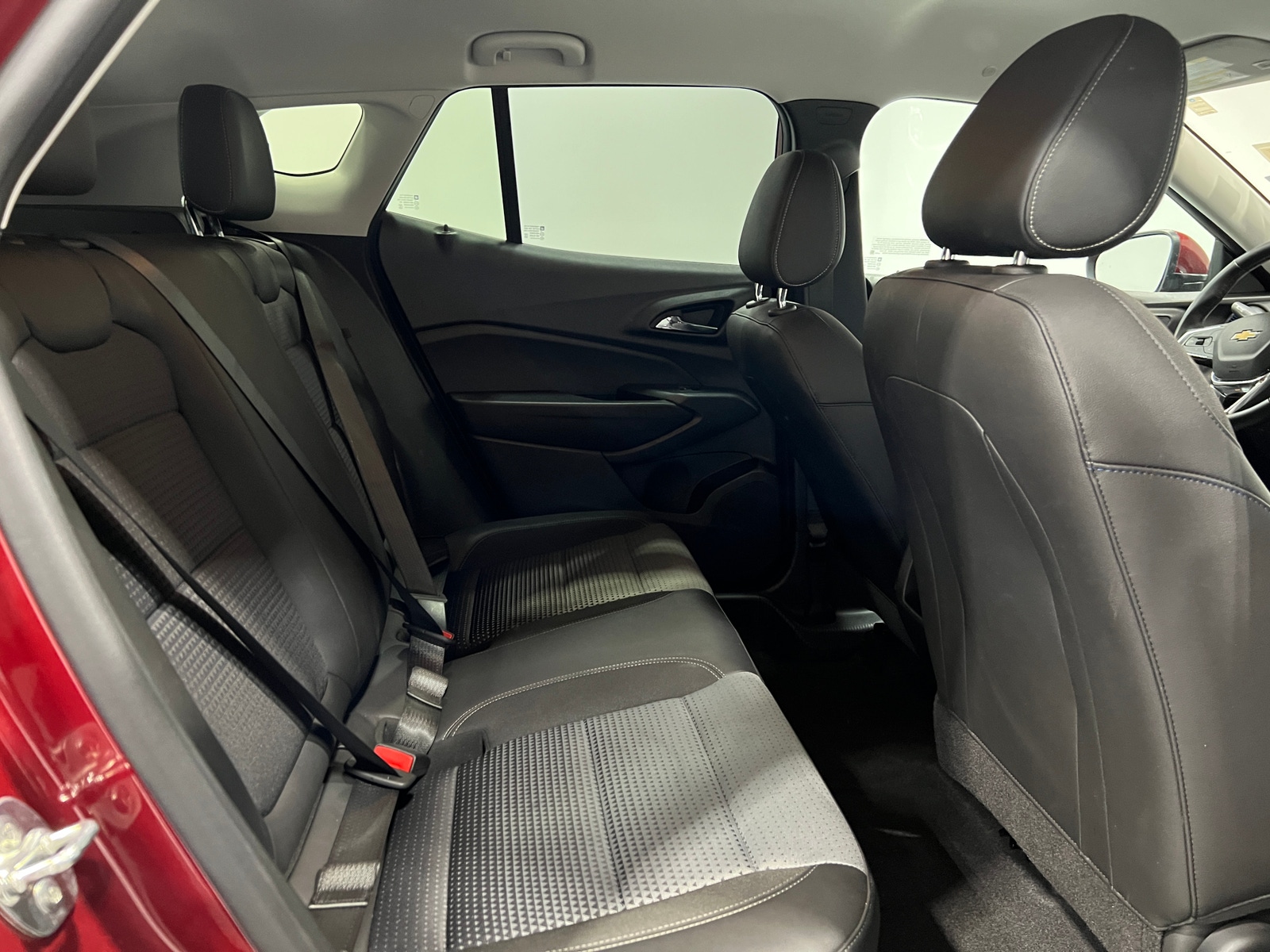 Thumbnail: 2025 Chevrolet Trax - 5