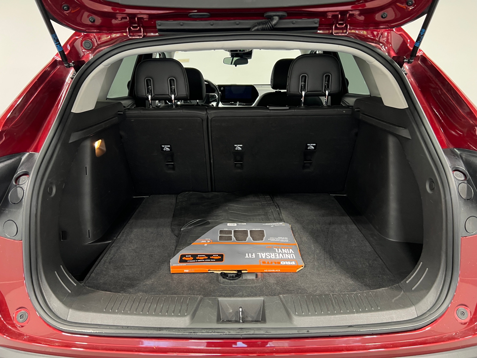 Thumbnail: 2025 Chevrolet Trax - 6