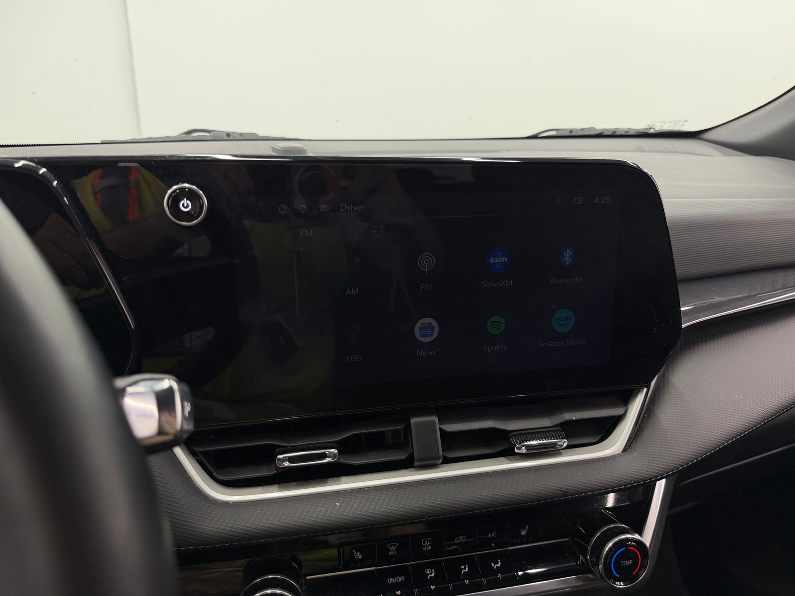 Thumbnail: 2025 Chevrolet Equinox - 4