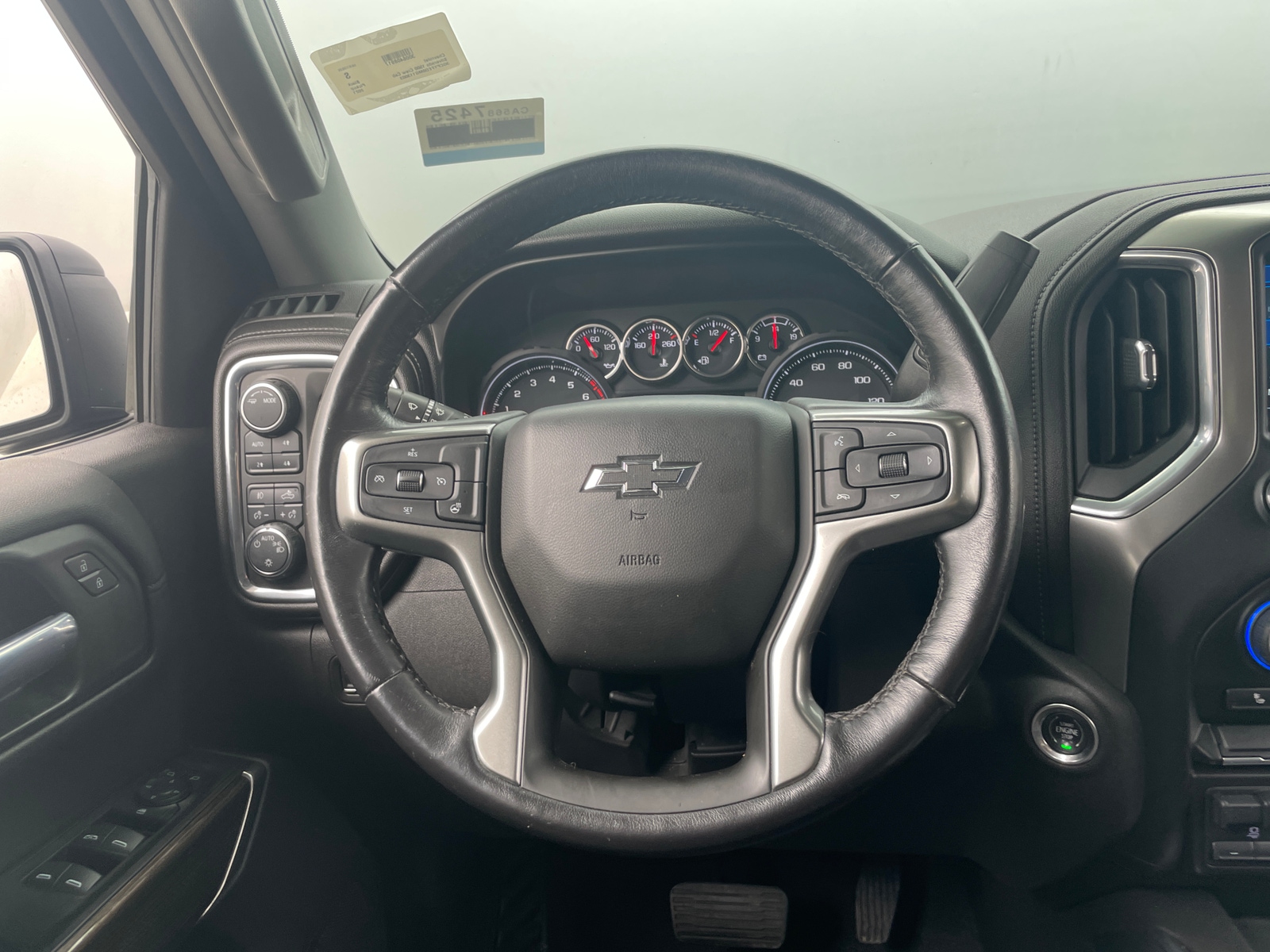 Thumbnail: 2021 Chevrolet Silverado 1500 - 5