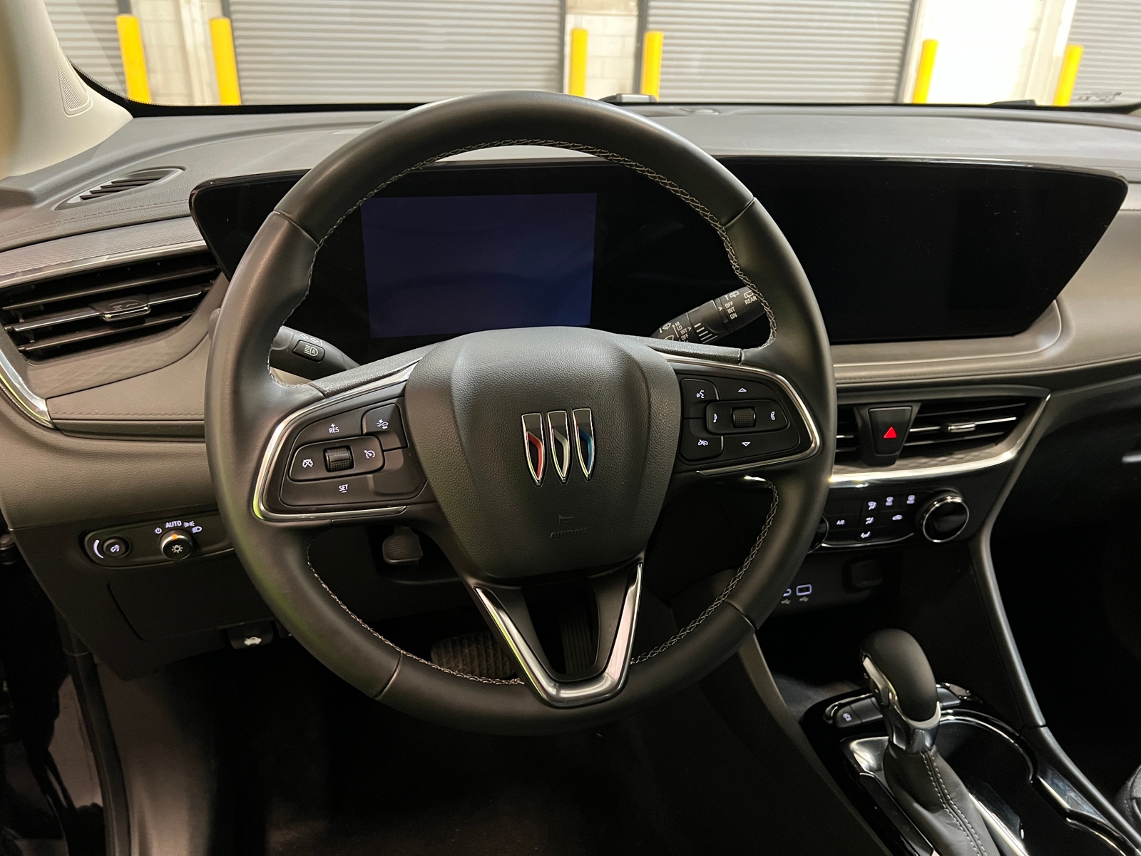 Thumbnail: 2025 Buick Encore GX - 4