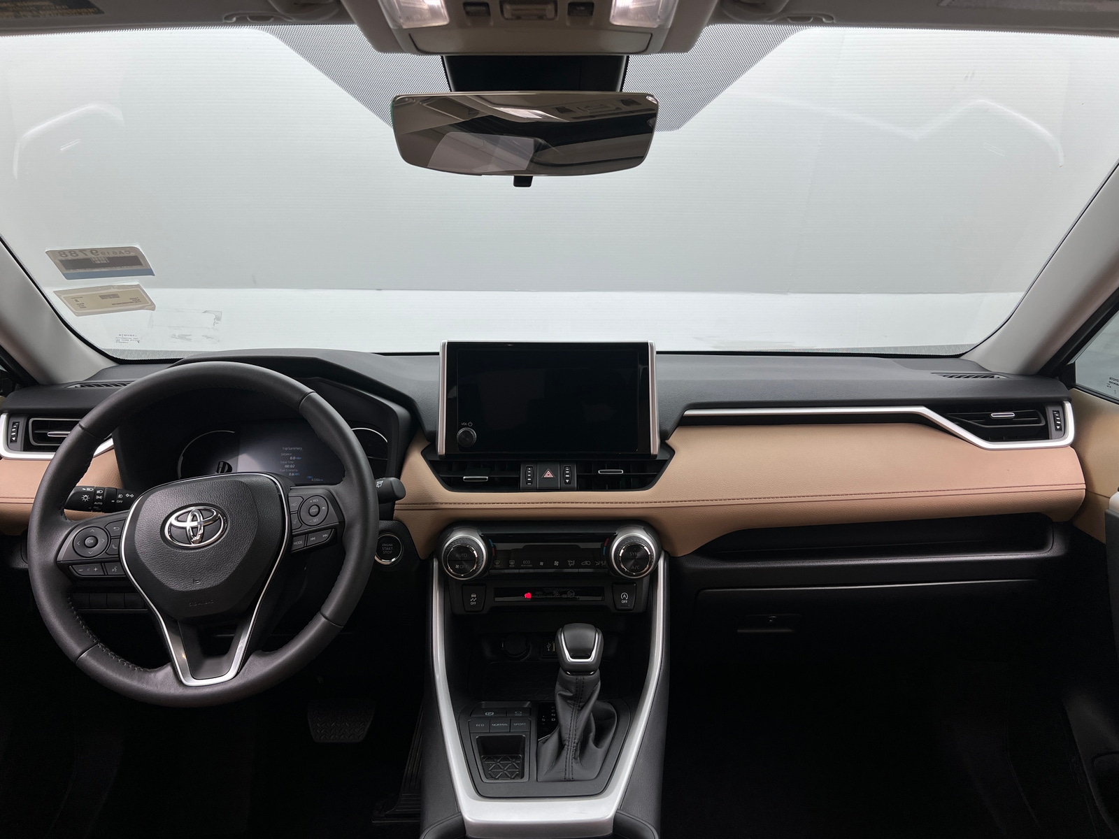 Thumbnail: 2025 Toyota RAV4 - 2